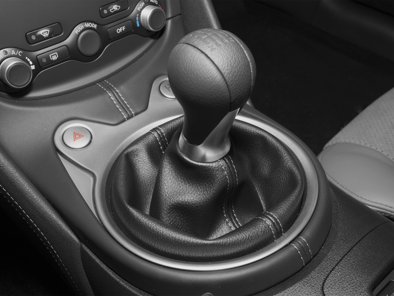 2016 Nissan 370Z Base