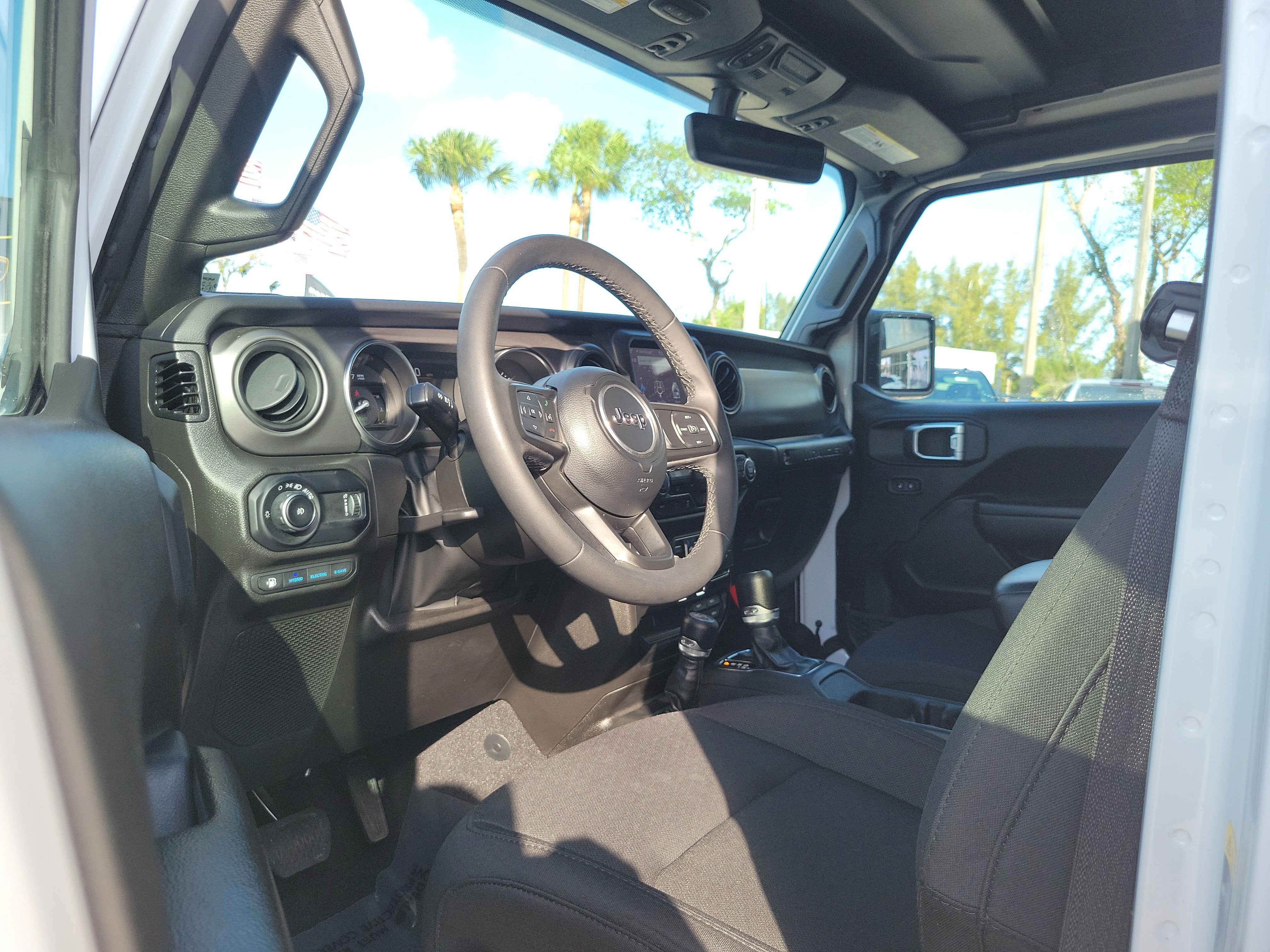 2023 Jeep Wrangler 4xe BASE