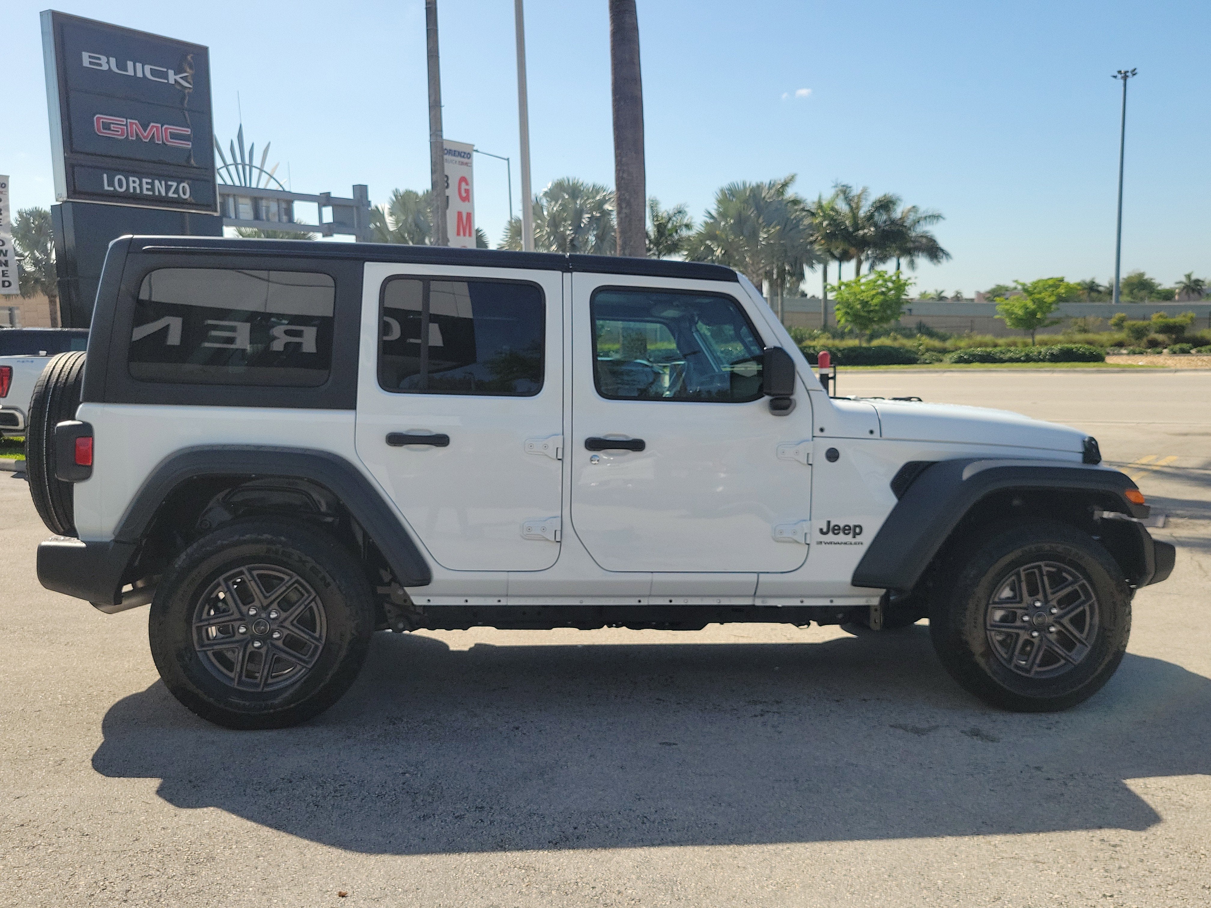 2025 Jeep Wrangler Sport S