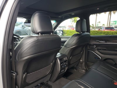 2022 Jeep Grand Cherokee Overland