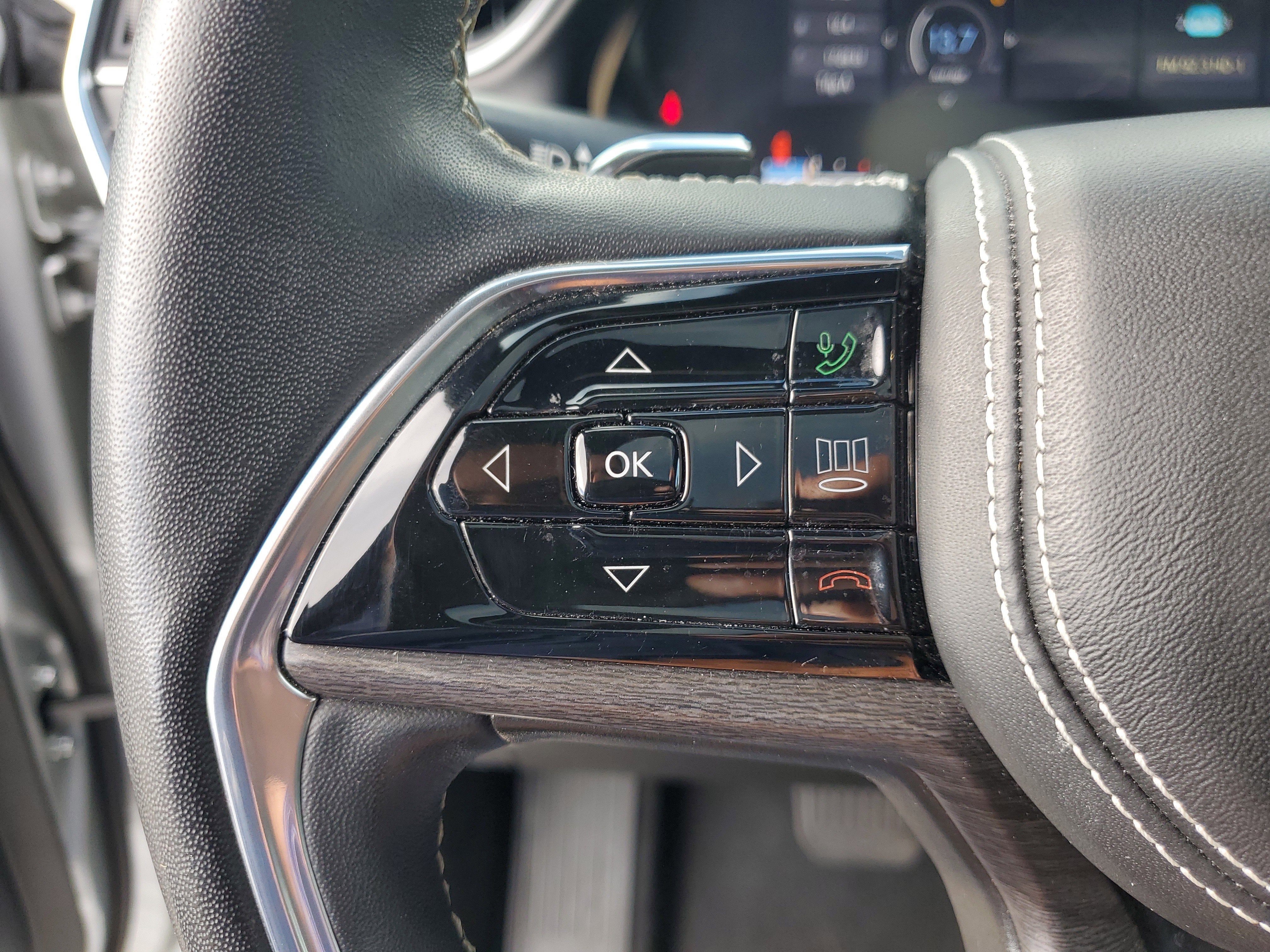 2022 Jeep Grand Cherokee Overland