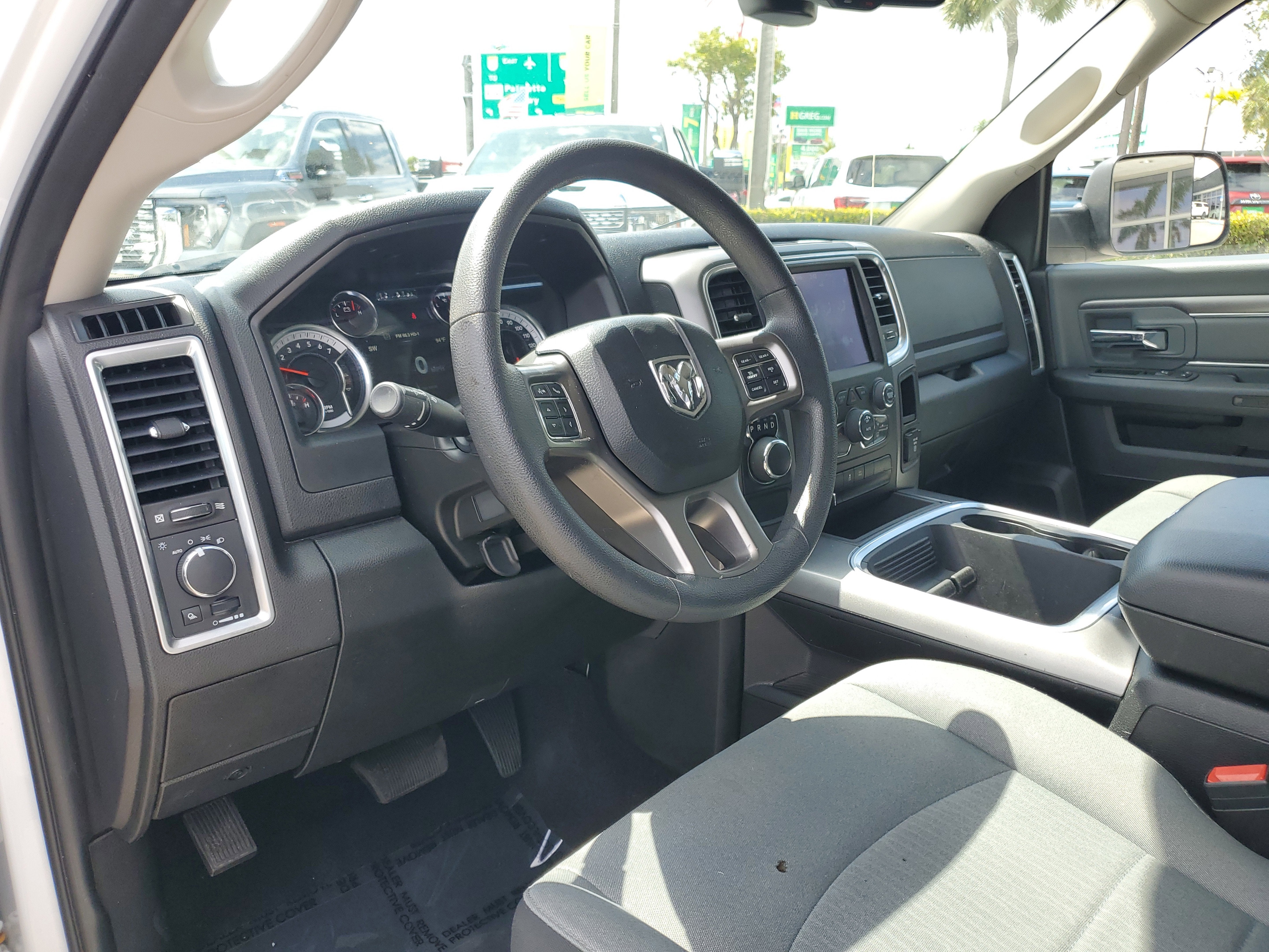 2022 RAM 1500 Classic SLT