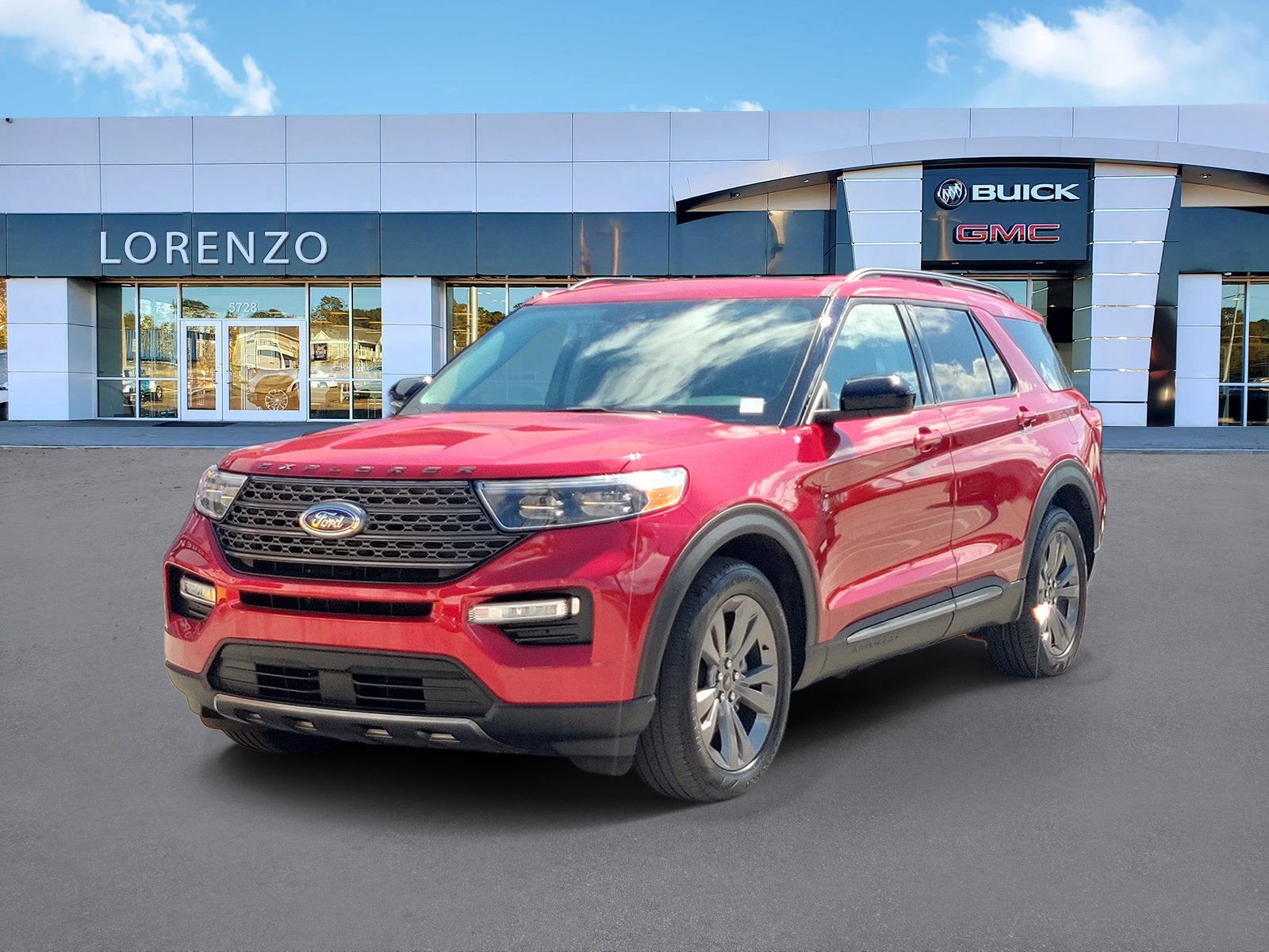 2023 Ford Explorer XLT