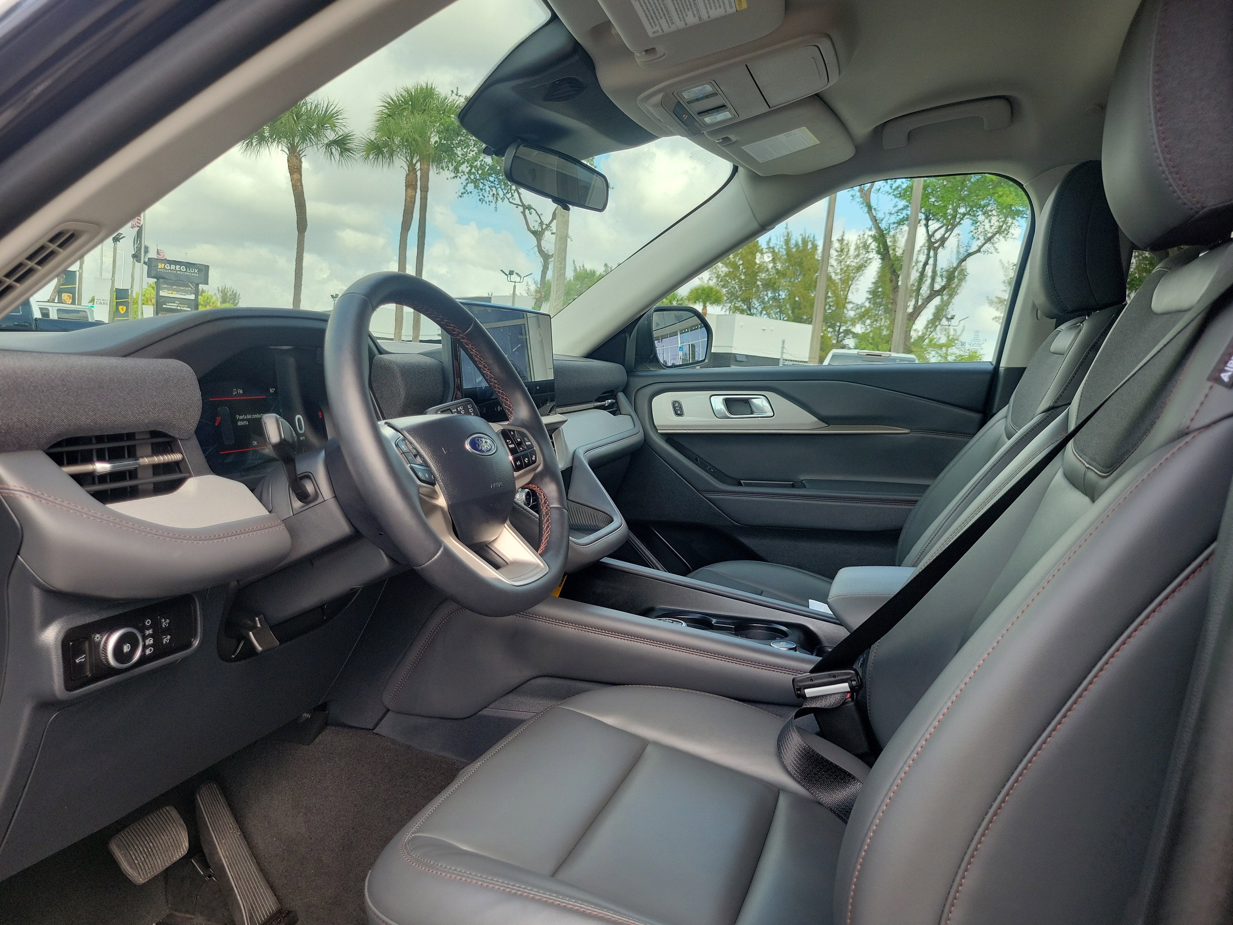 2026 Ford Explorer Active w/100A Pkg