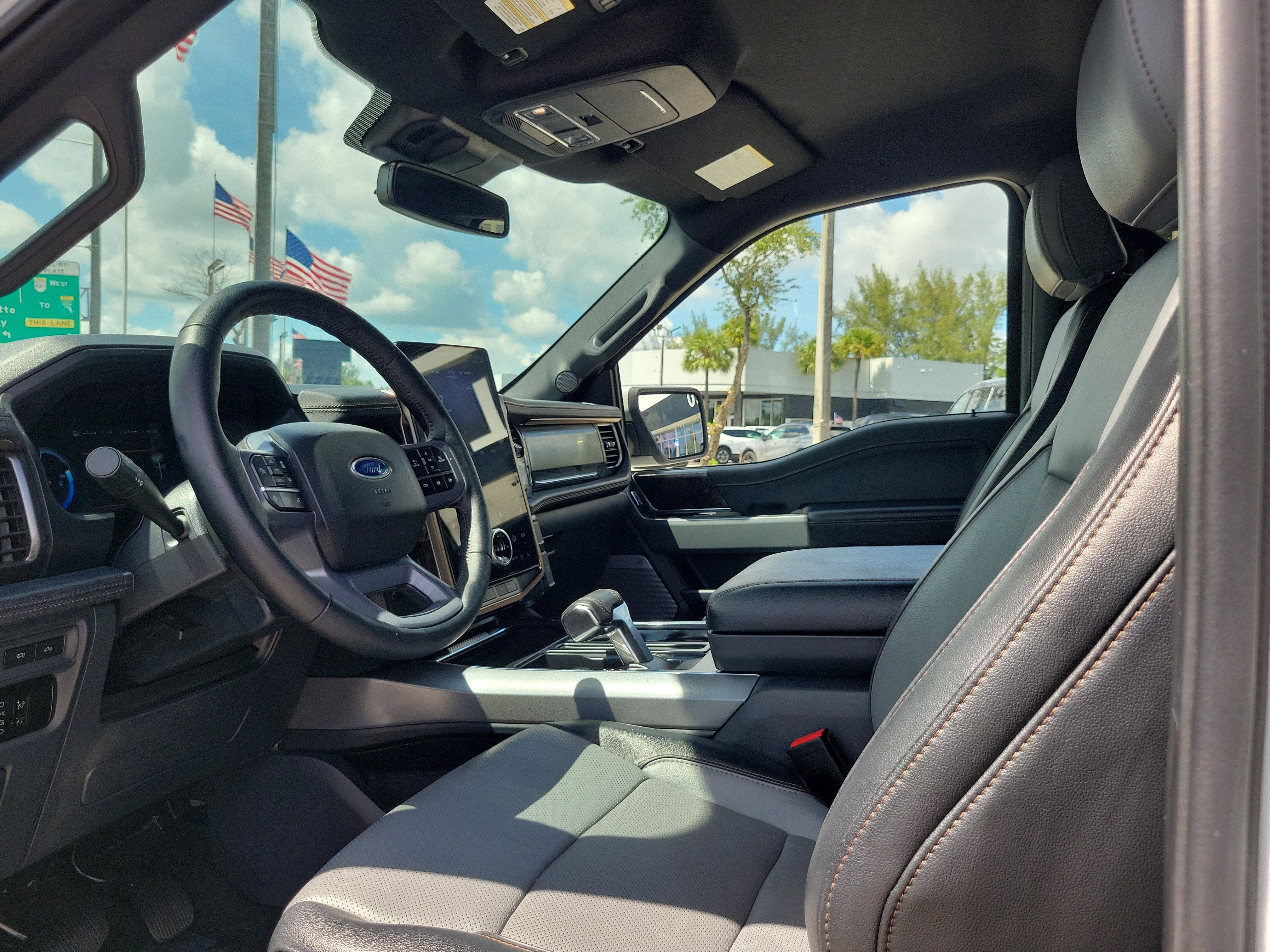 2023 Ford F-150 Lightning Pro