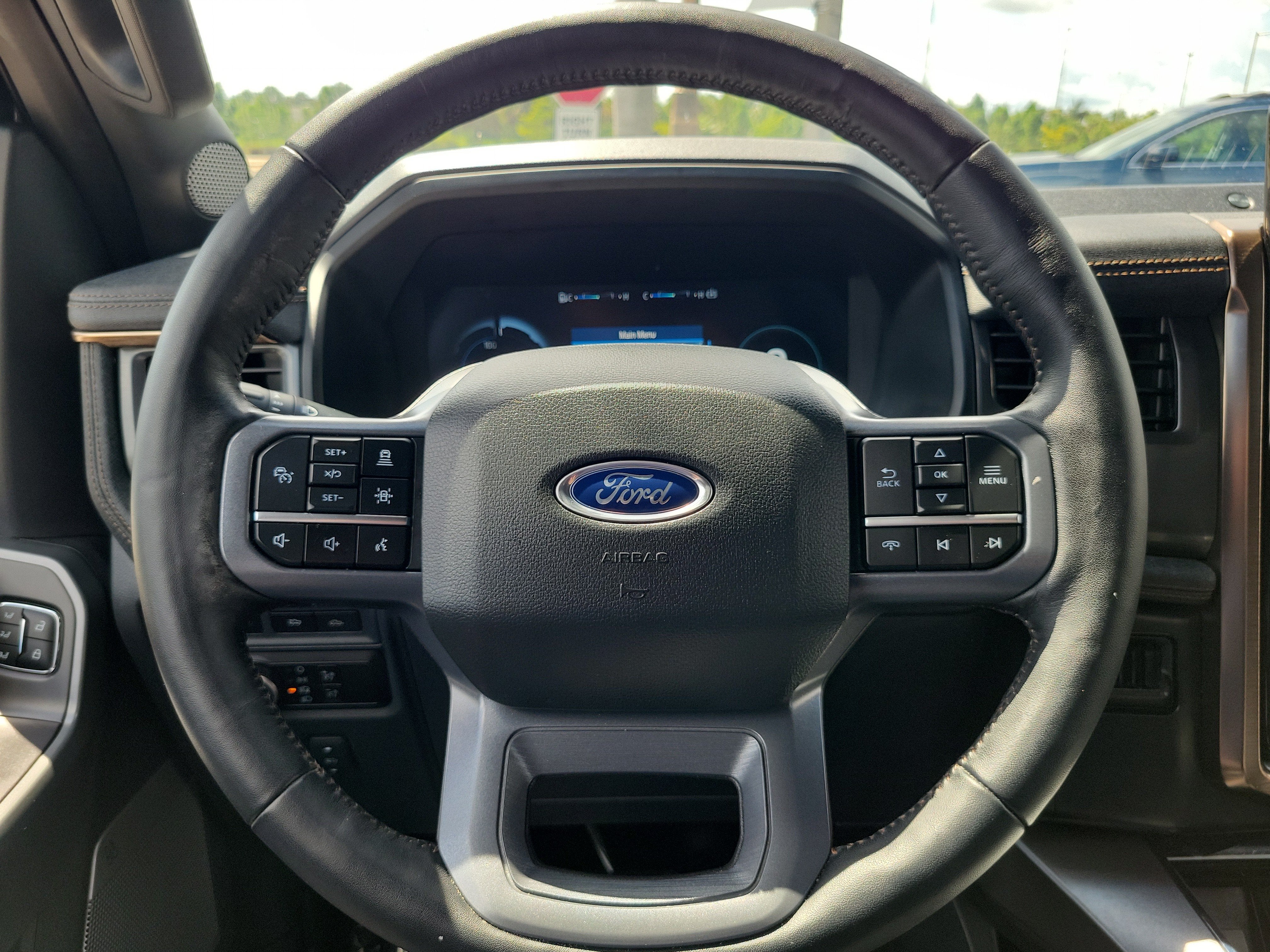 2023 Ford F-150 Lightning Pro