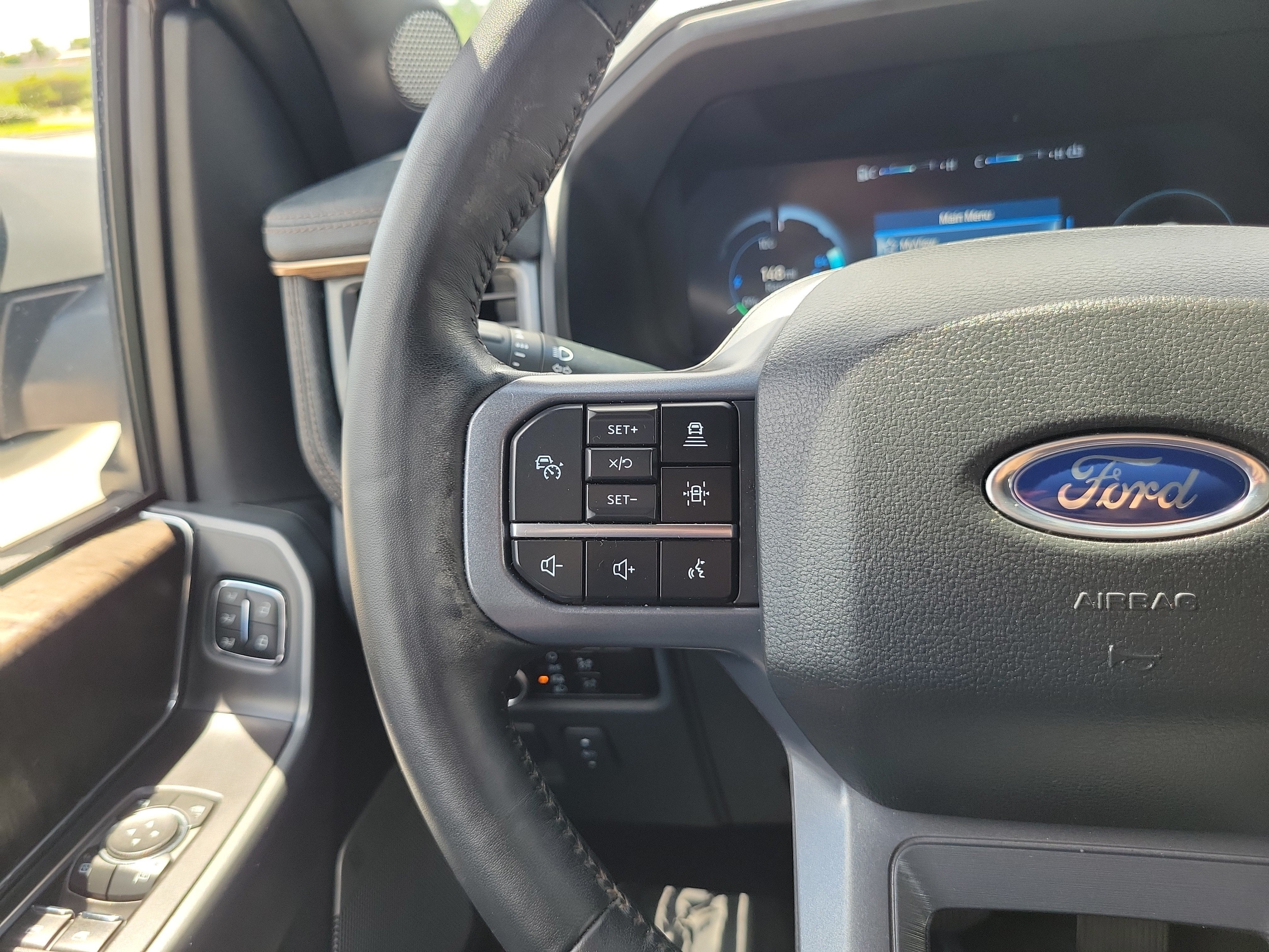 2023 Ford F-150 Lightning Pro