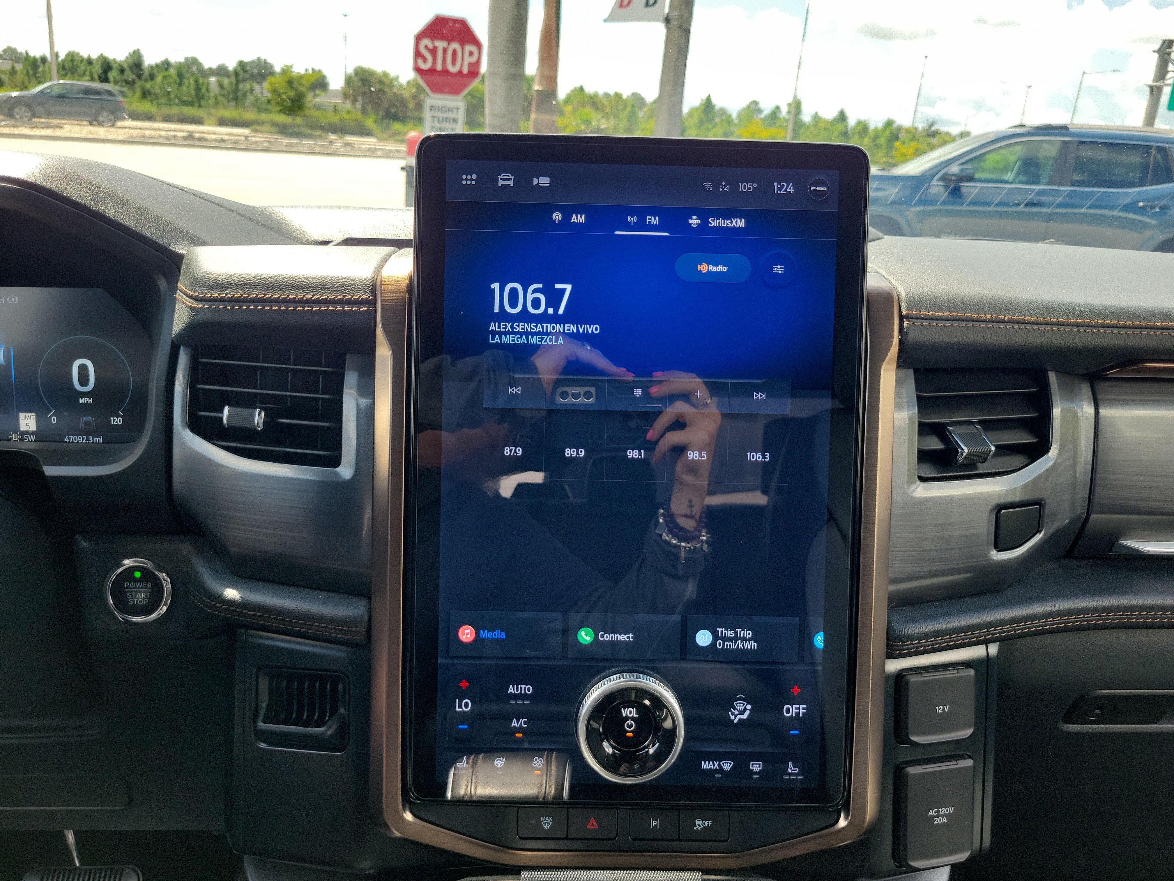 2023 Ford F-150 Lightning Pro