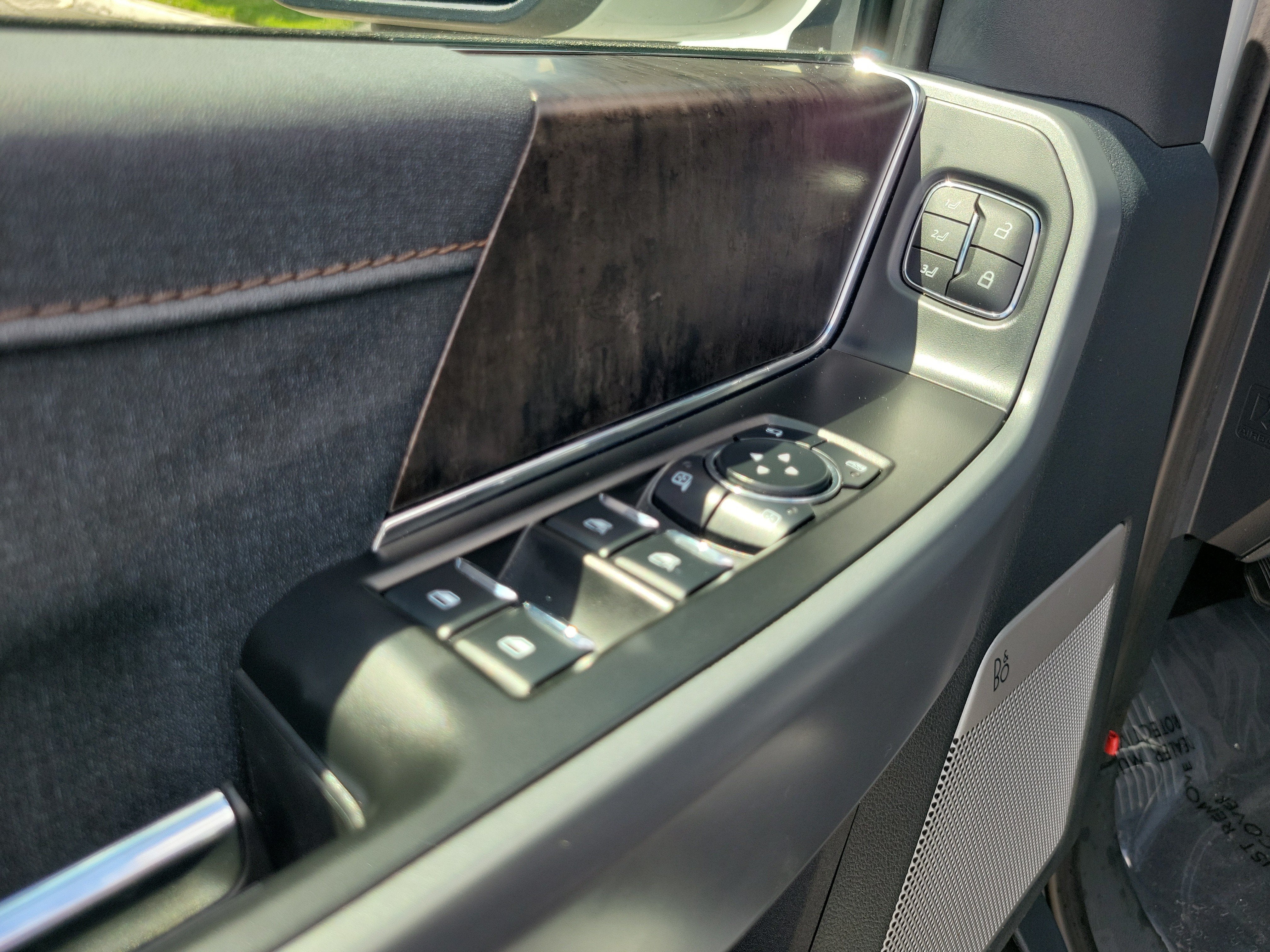 2023 Ford F-150 Lightning Pro