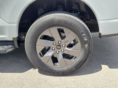 2023 Ford F-150 Lightning Pro