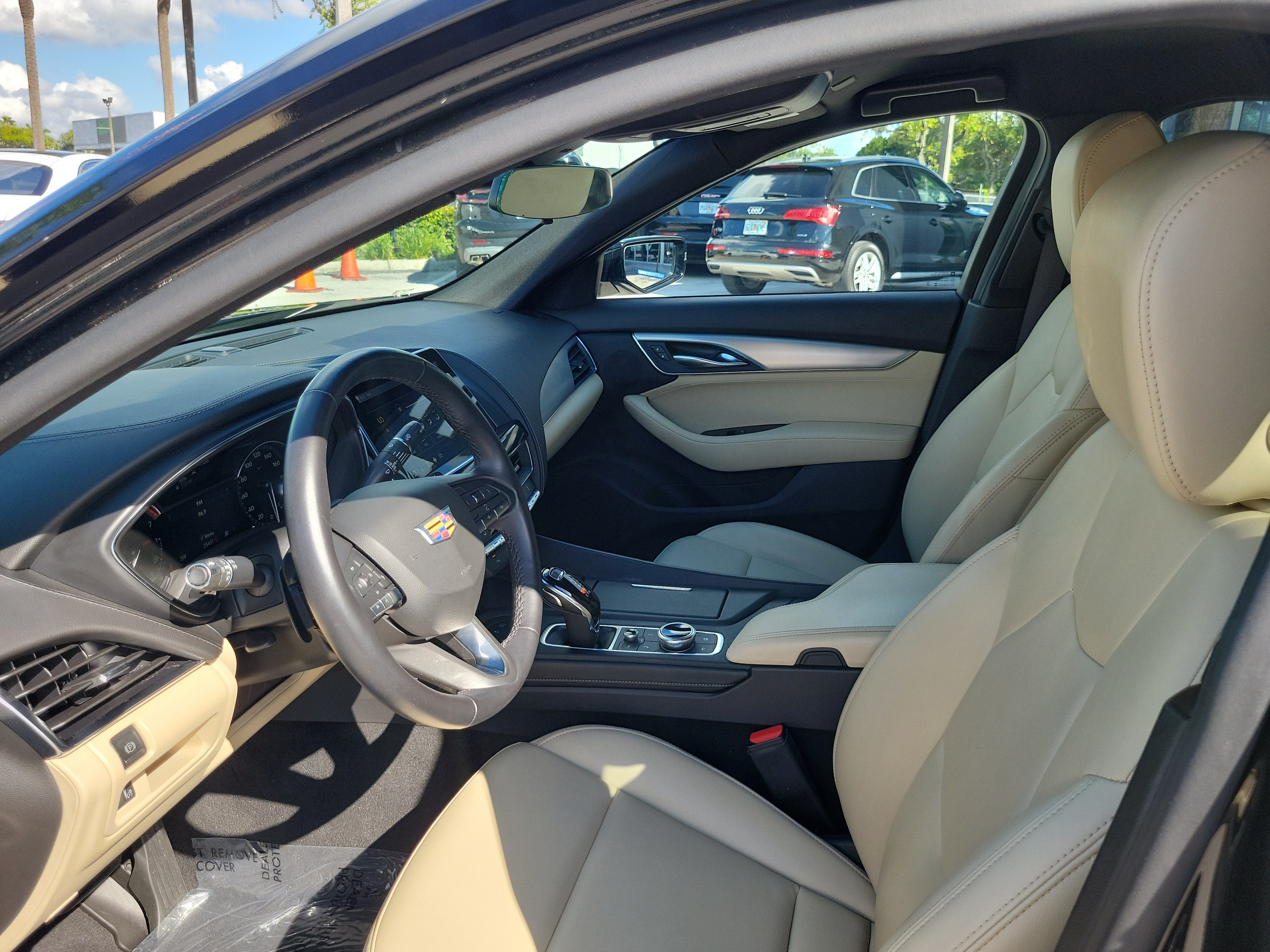 2024 Cadillac CT5 Luxury