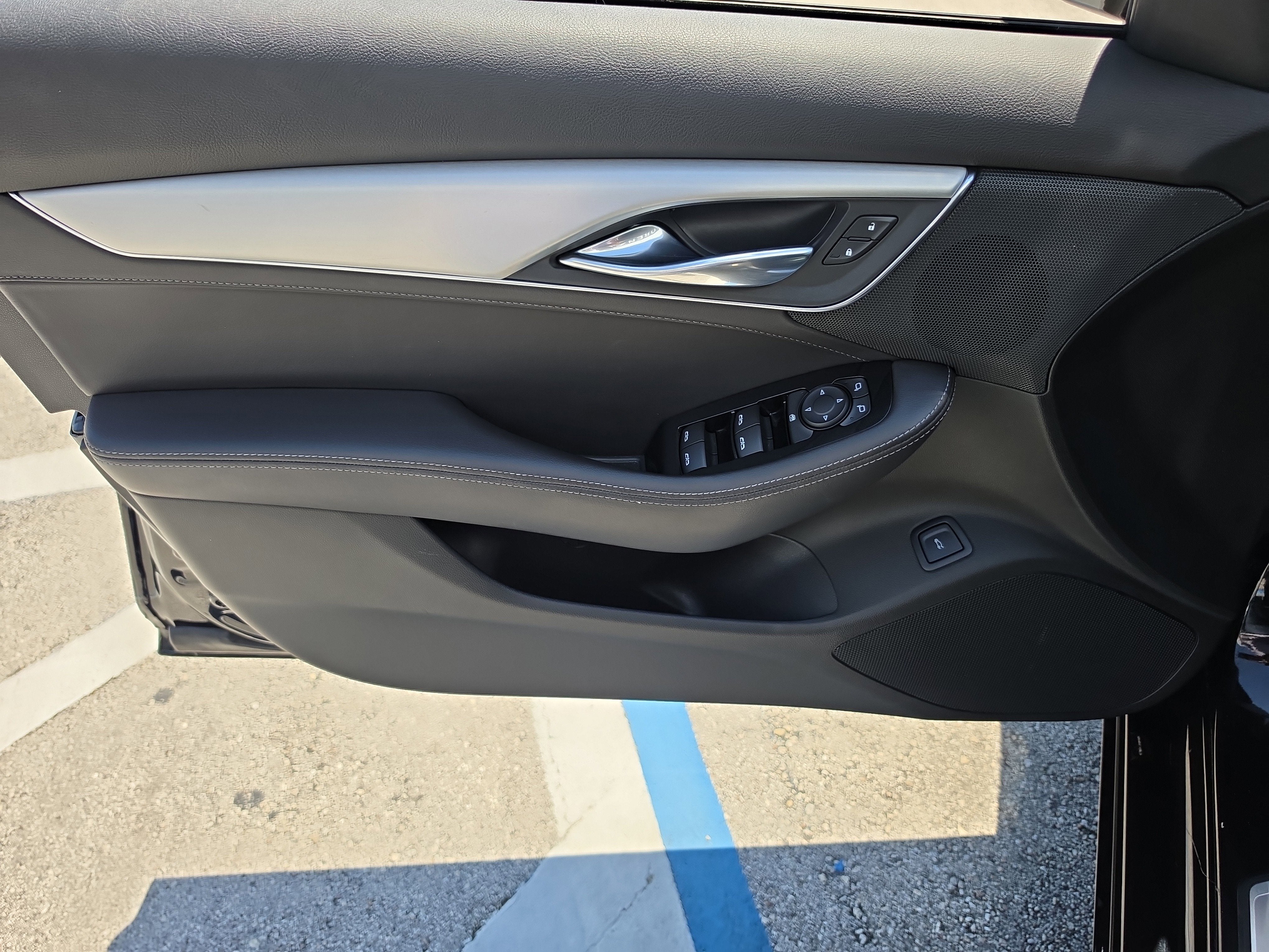 2023 Cadillac CT5 Luxury