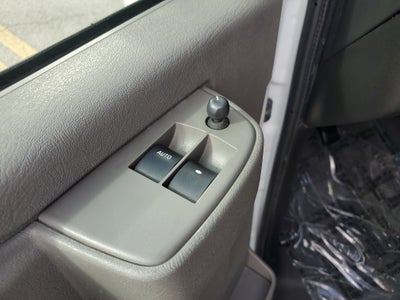 2020 Chevrolet Express Passenger 3500 1LT