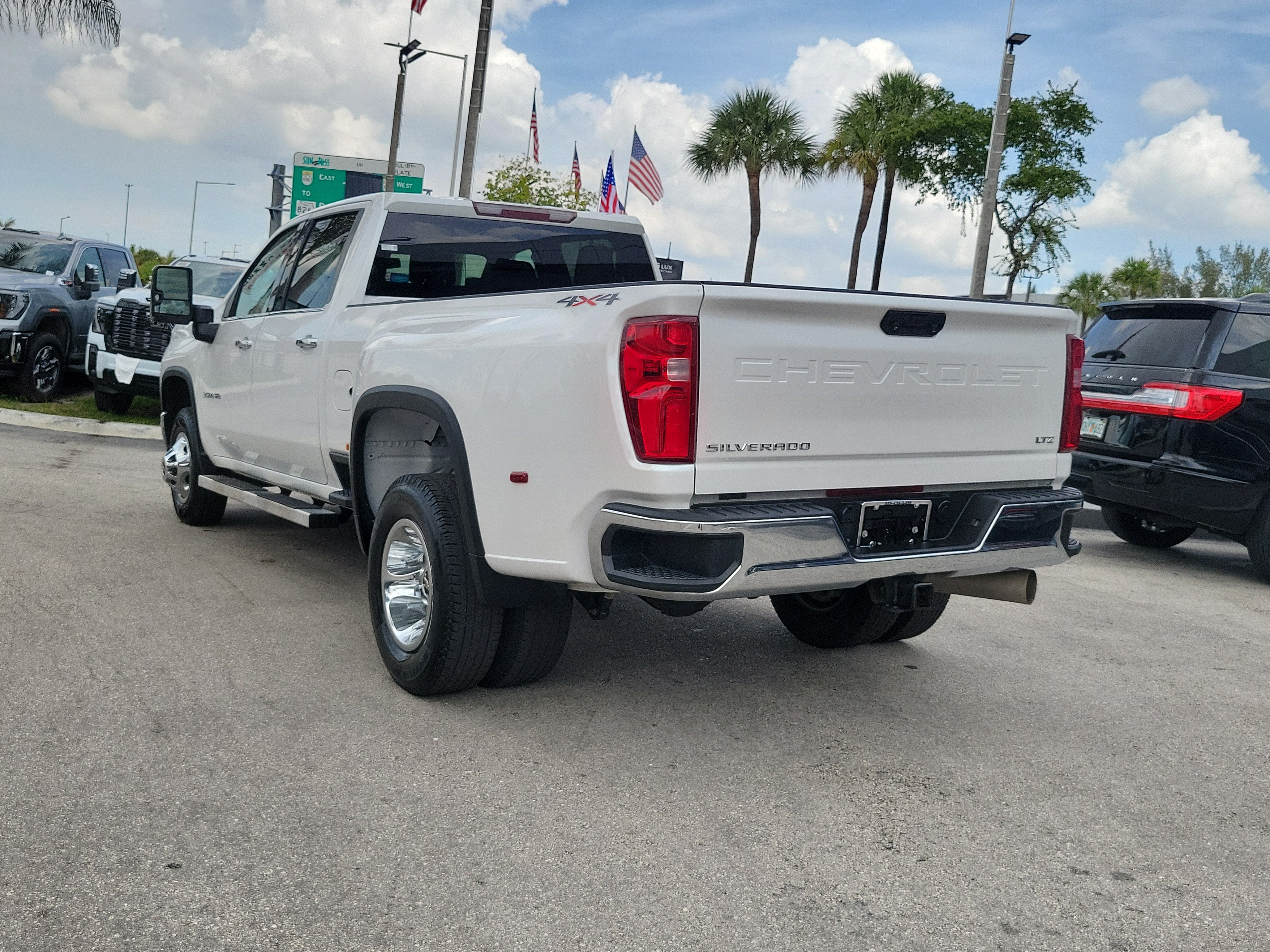 2022 Chevrolet Silverado 3500 HD LTZ DRW