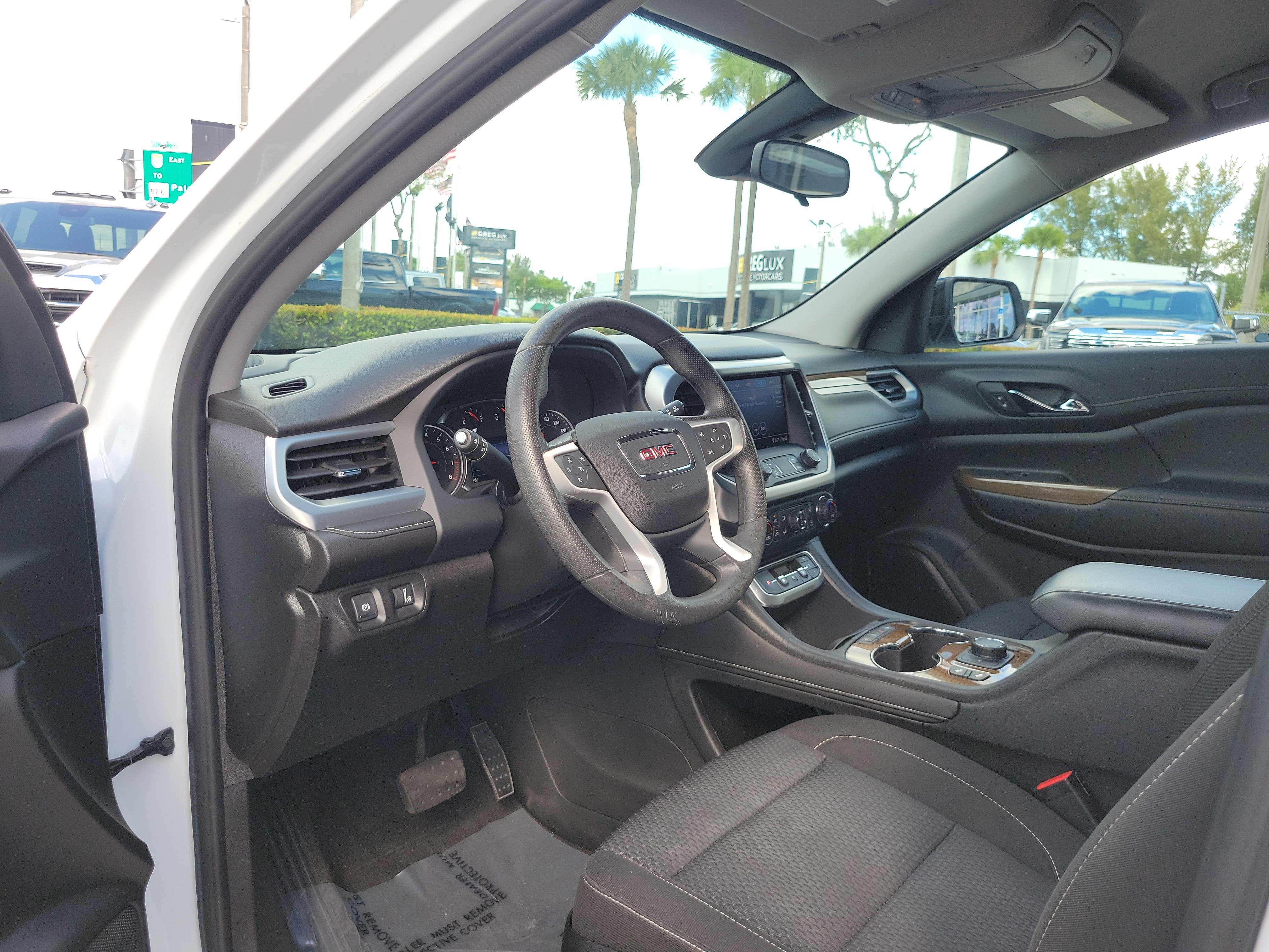 2021 GMC Acadia SLE