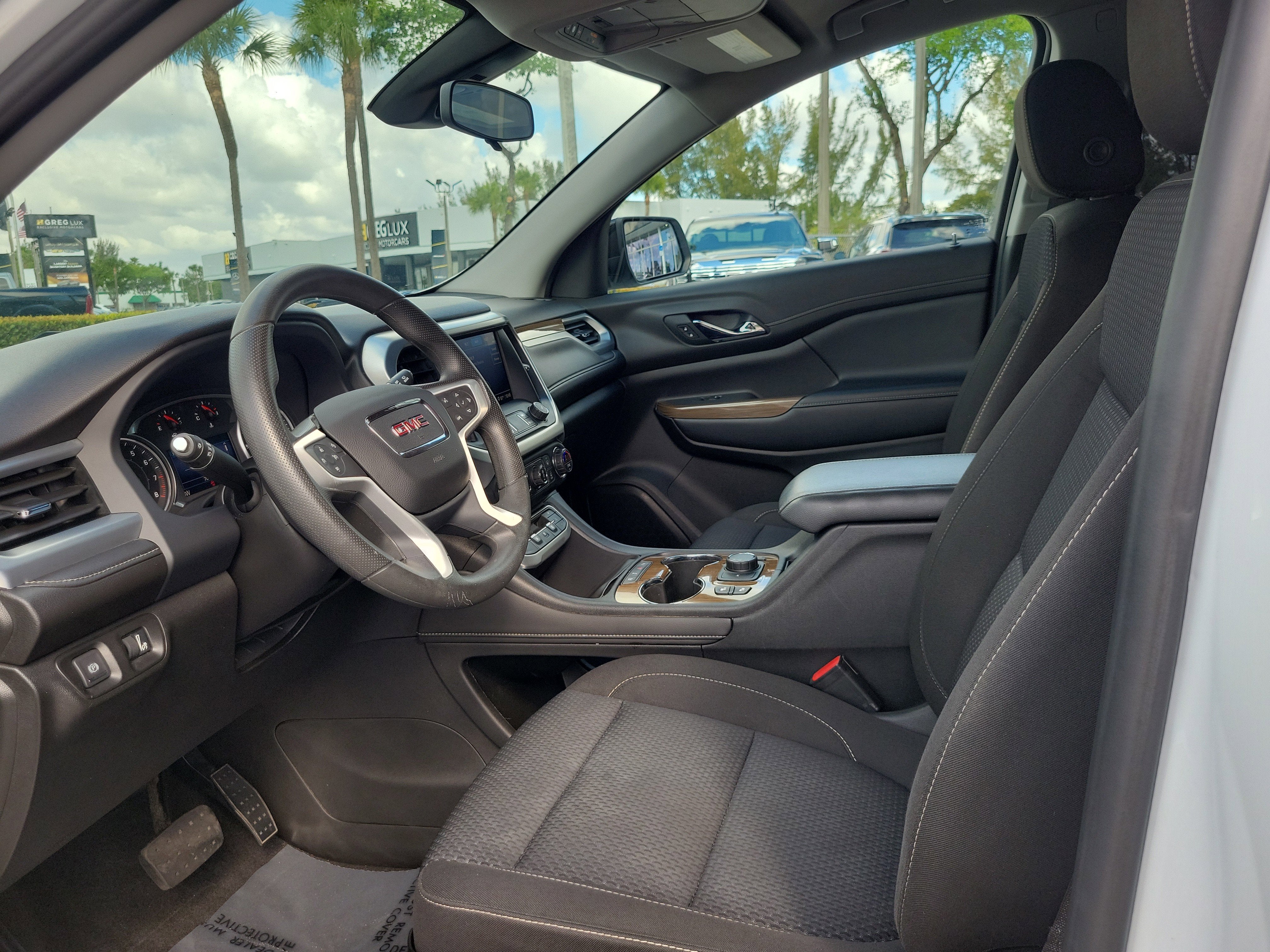 2021 GMC Acadia SLE