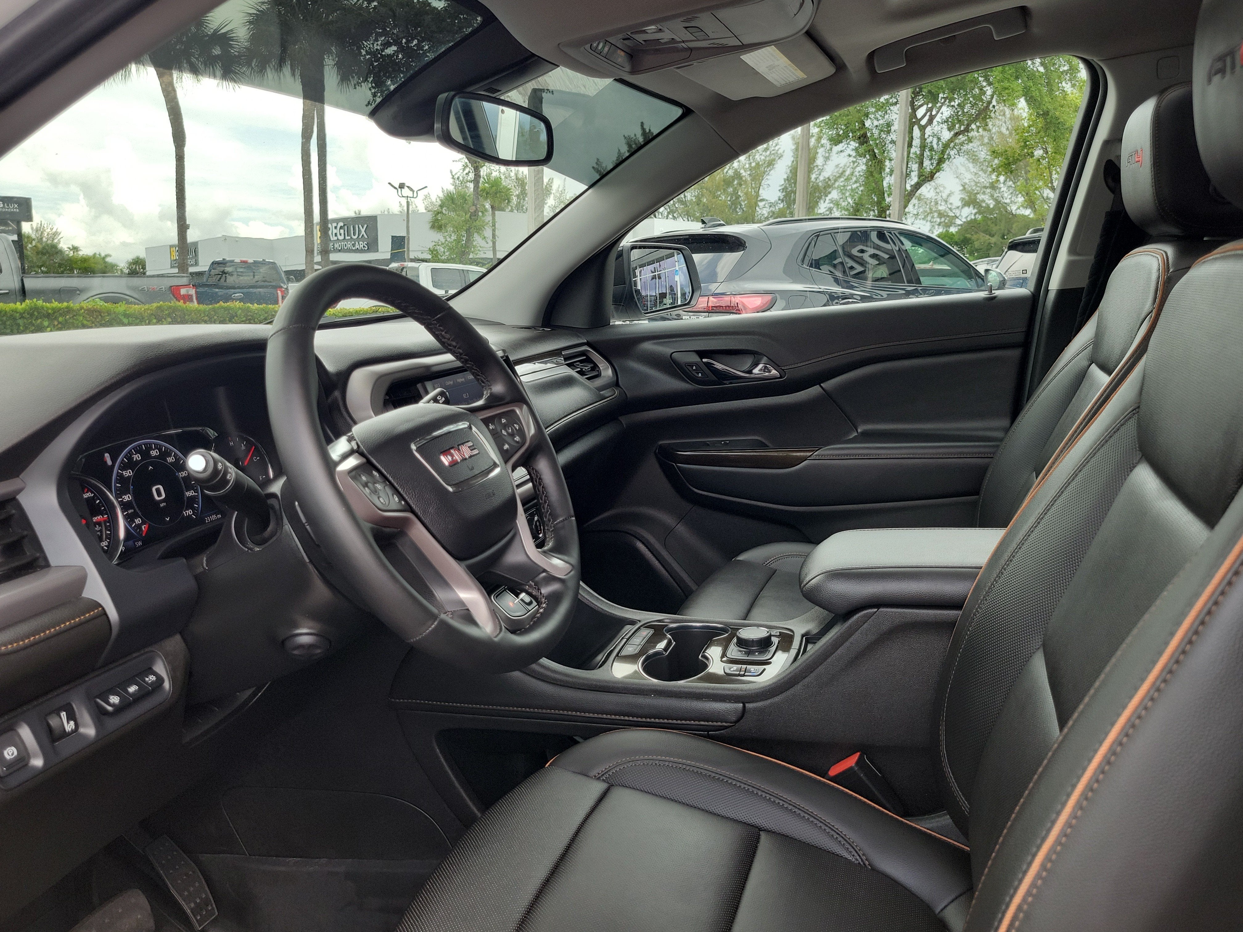 2023 GMC Acadia AT4