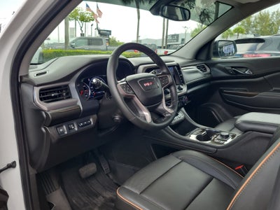 2023 GMC Acadia AT4