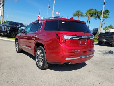 2022 GMC Acadia Denali