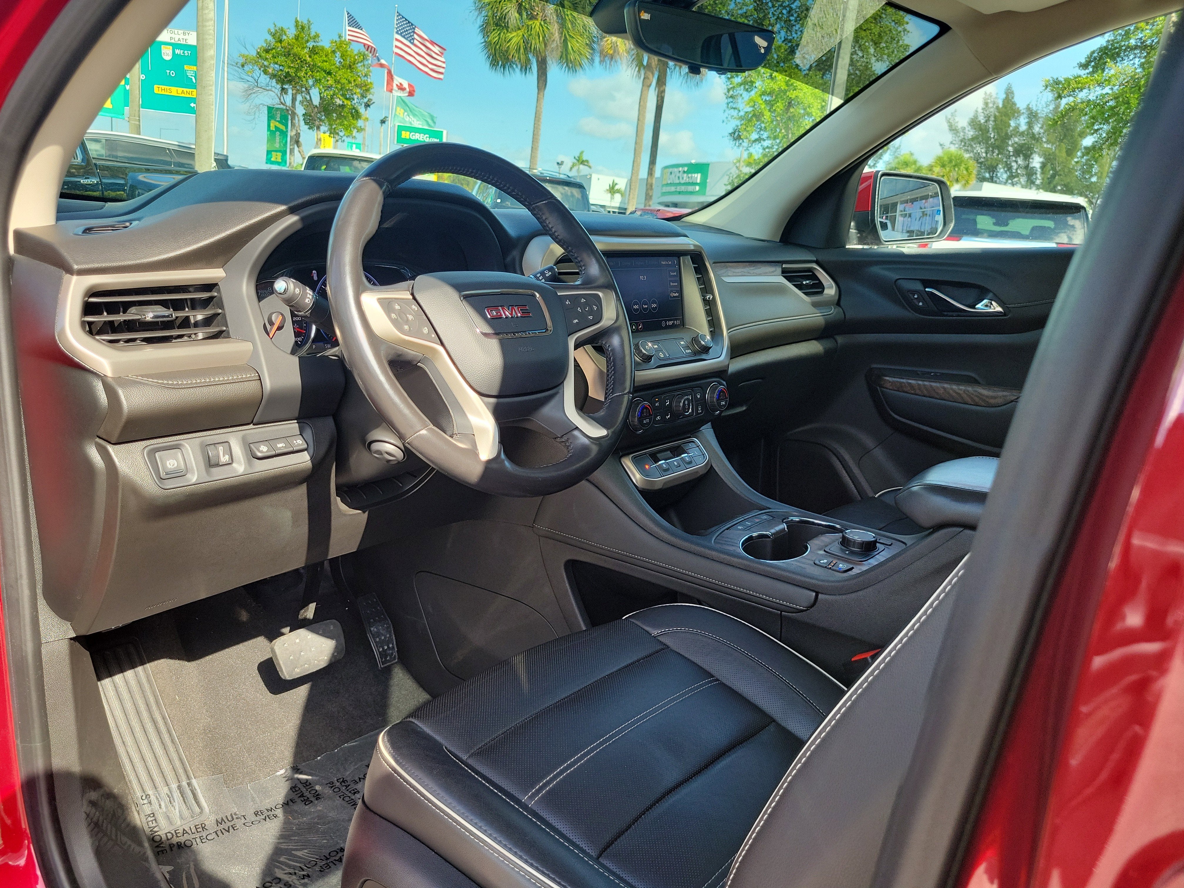 2020 GMC Acadia Denali