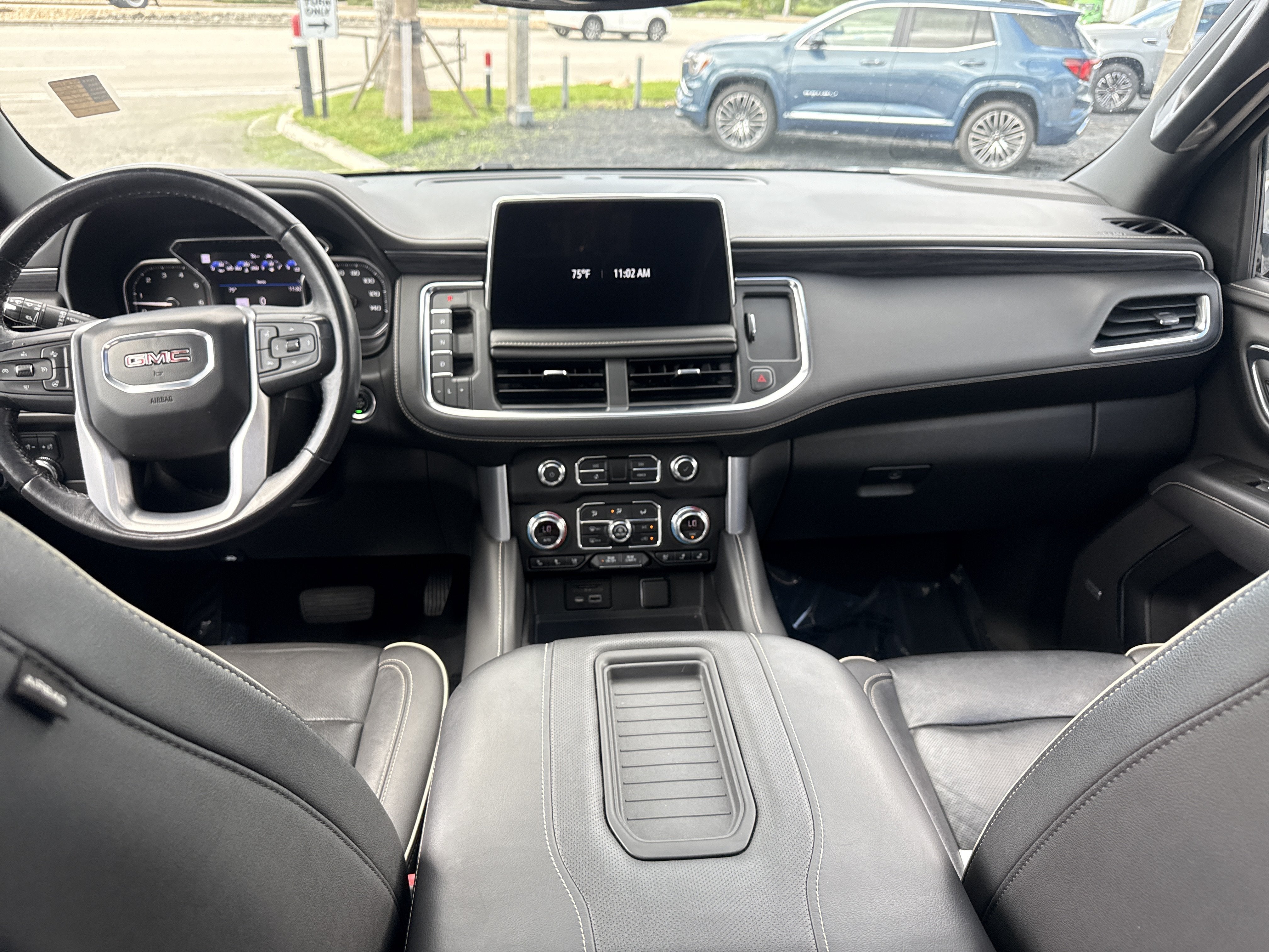 2021 GMC Yukon SLT
