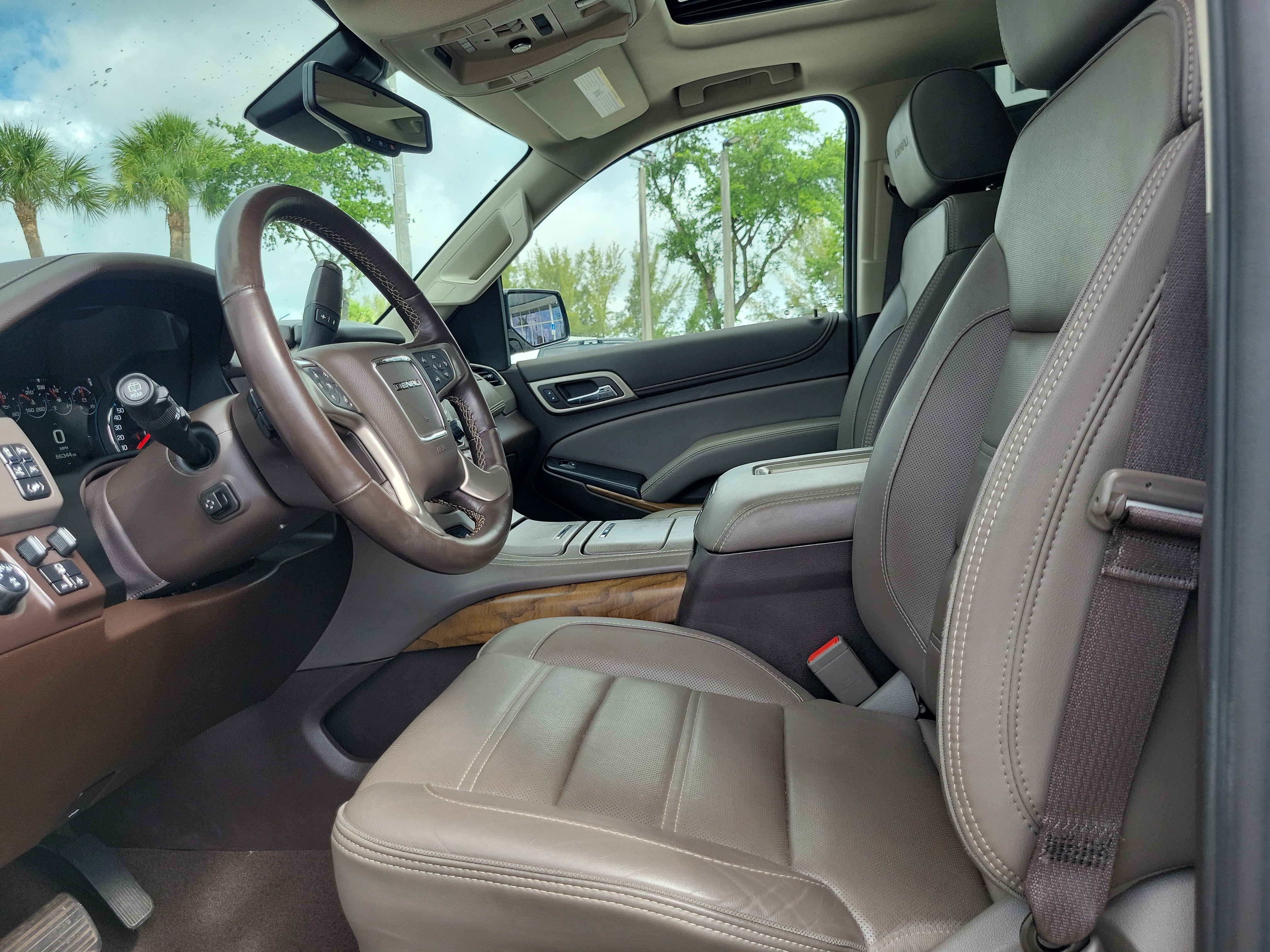 2020 GMC Yukon Denali