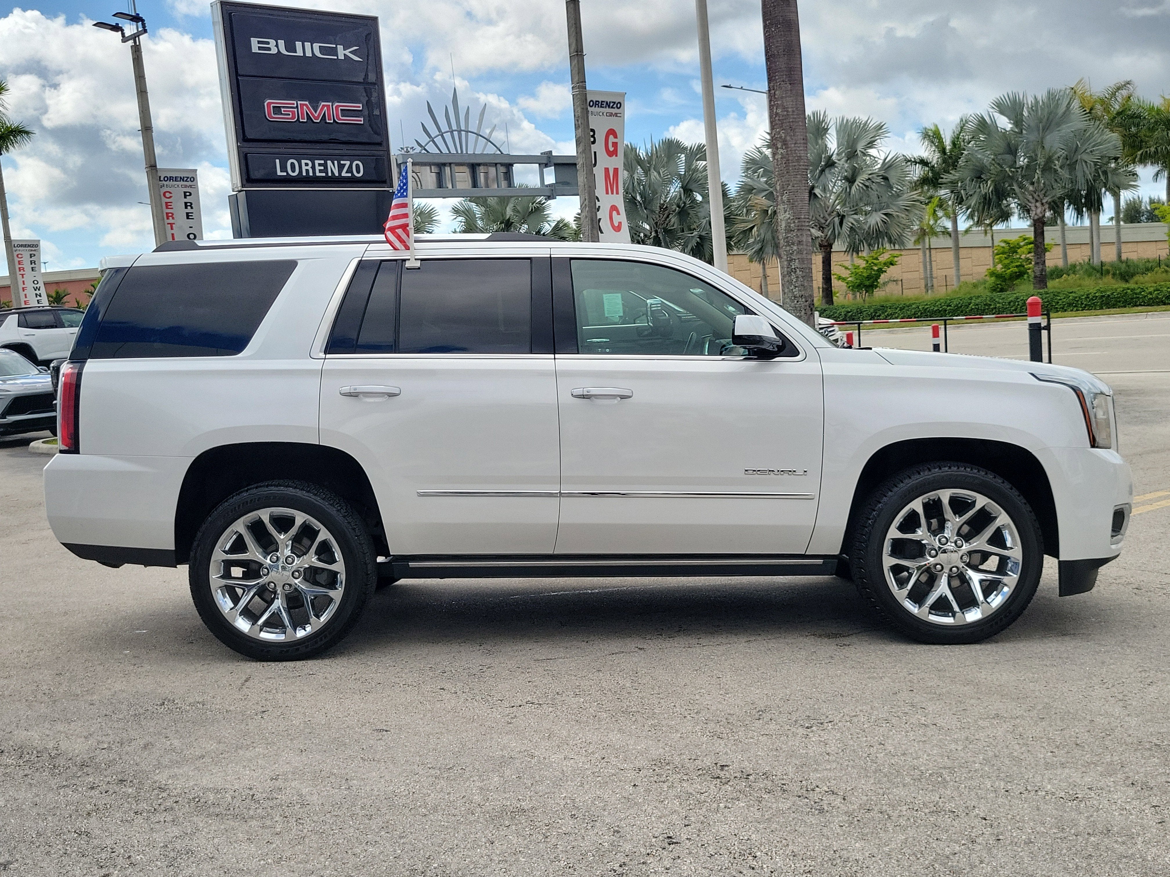 2020 GMC Yukon Denali