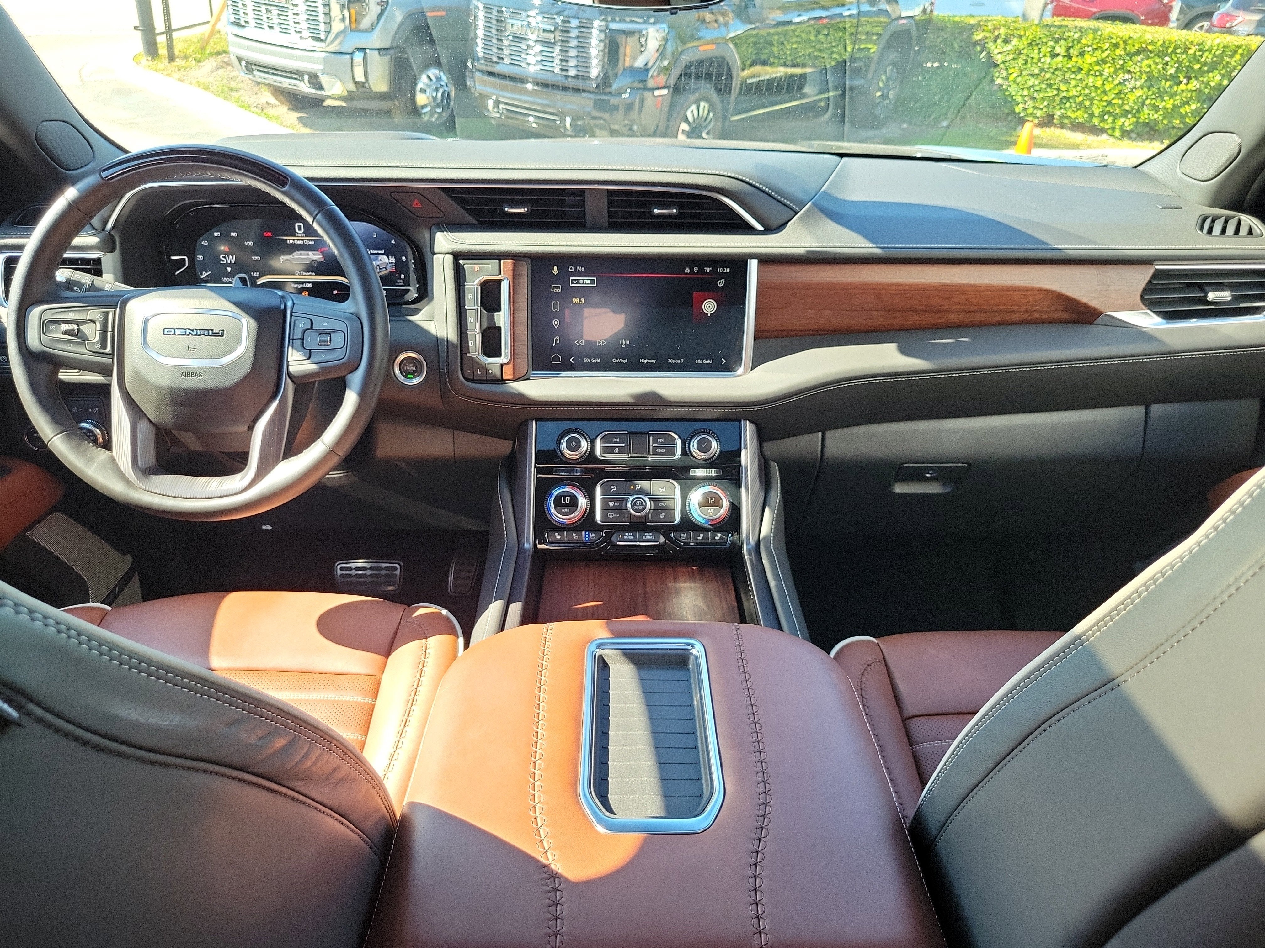 2024 GMC Yukon Denali Ultimate