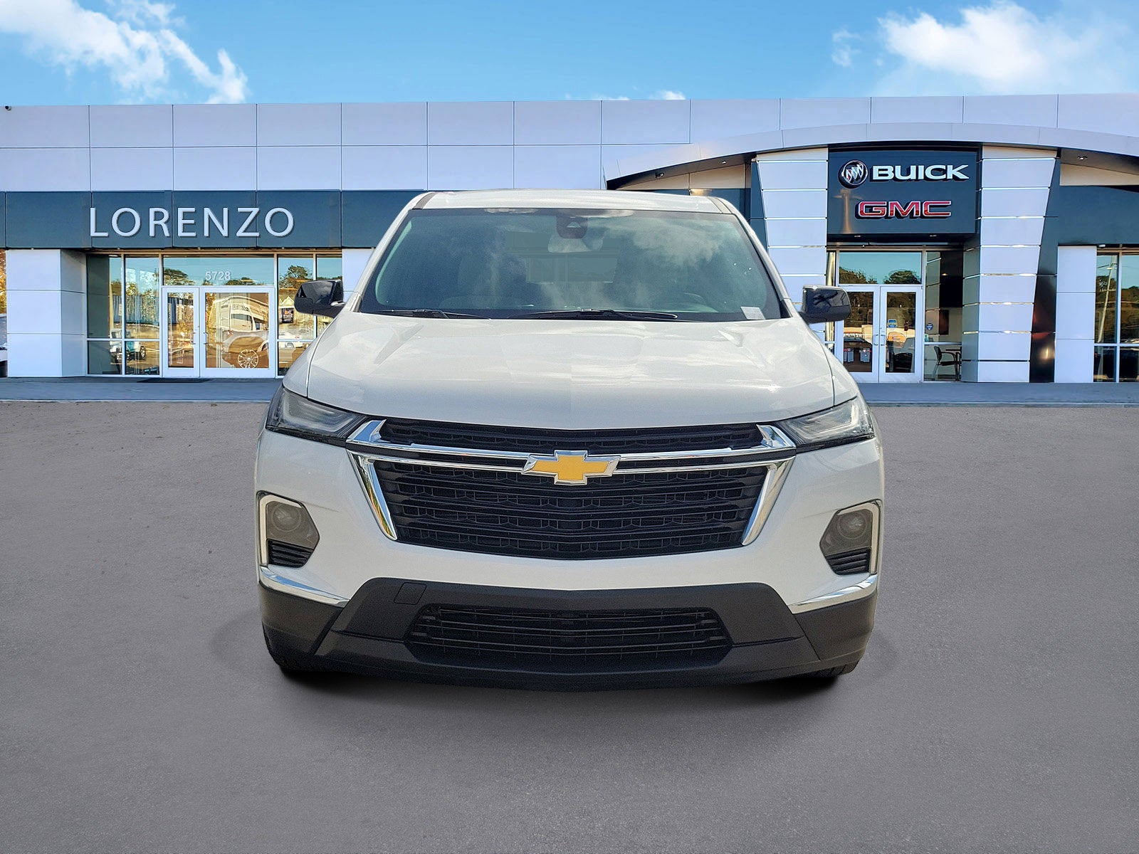 2023 Chevrolet Traverse LS