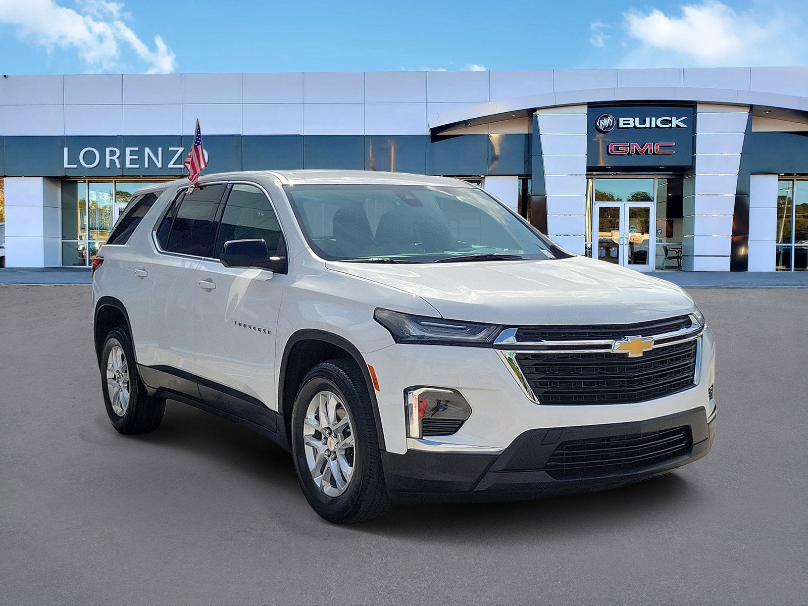2023 Chevrolet Traverse LS