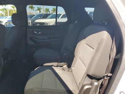 2022 Chevrolet Traverse LT Cloth