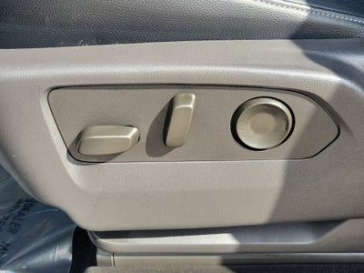 2025 Chevrolet Suburban LS