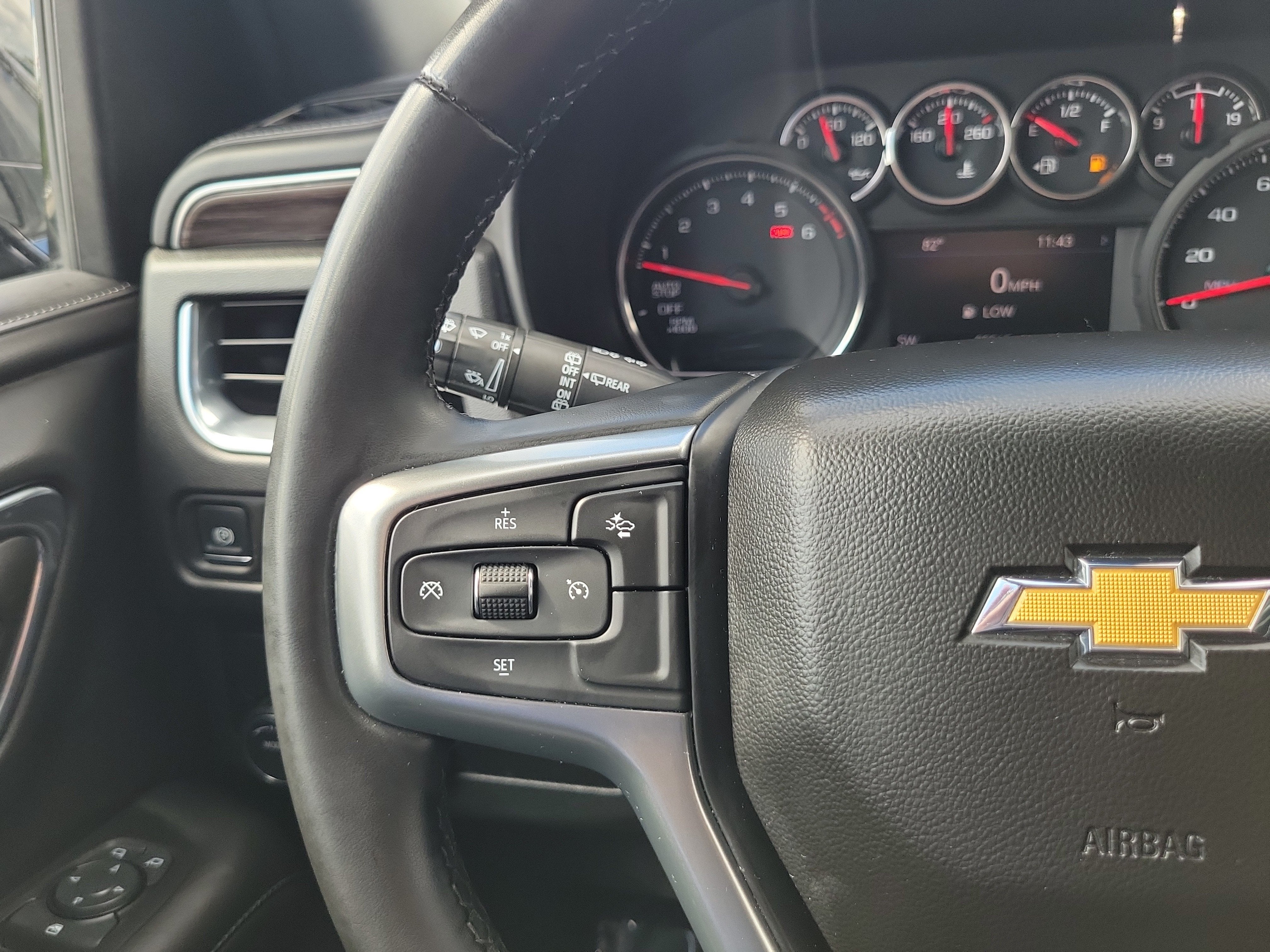 2024 Chevrolet Suburban LS