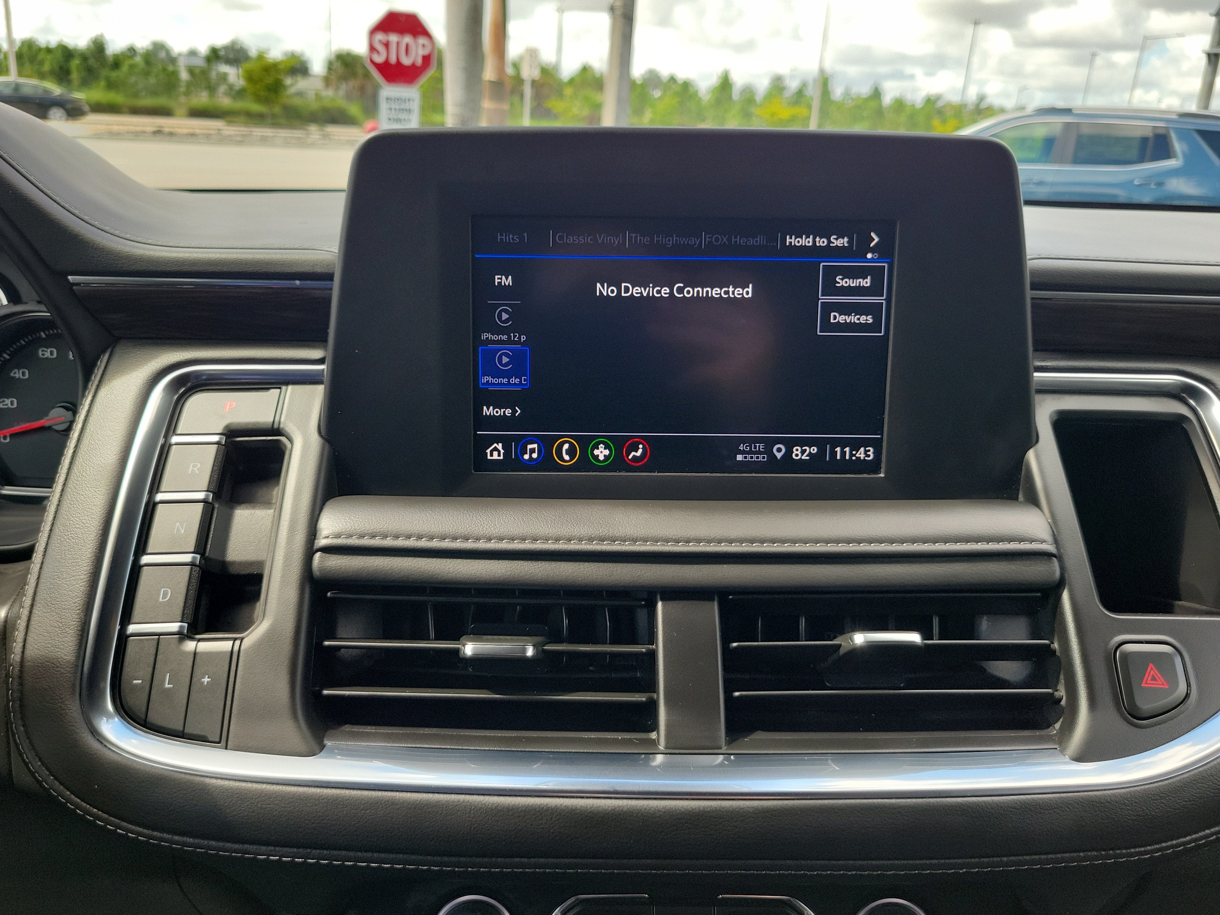2024 Chevrolet Suburban LS