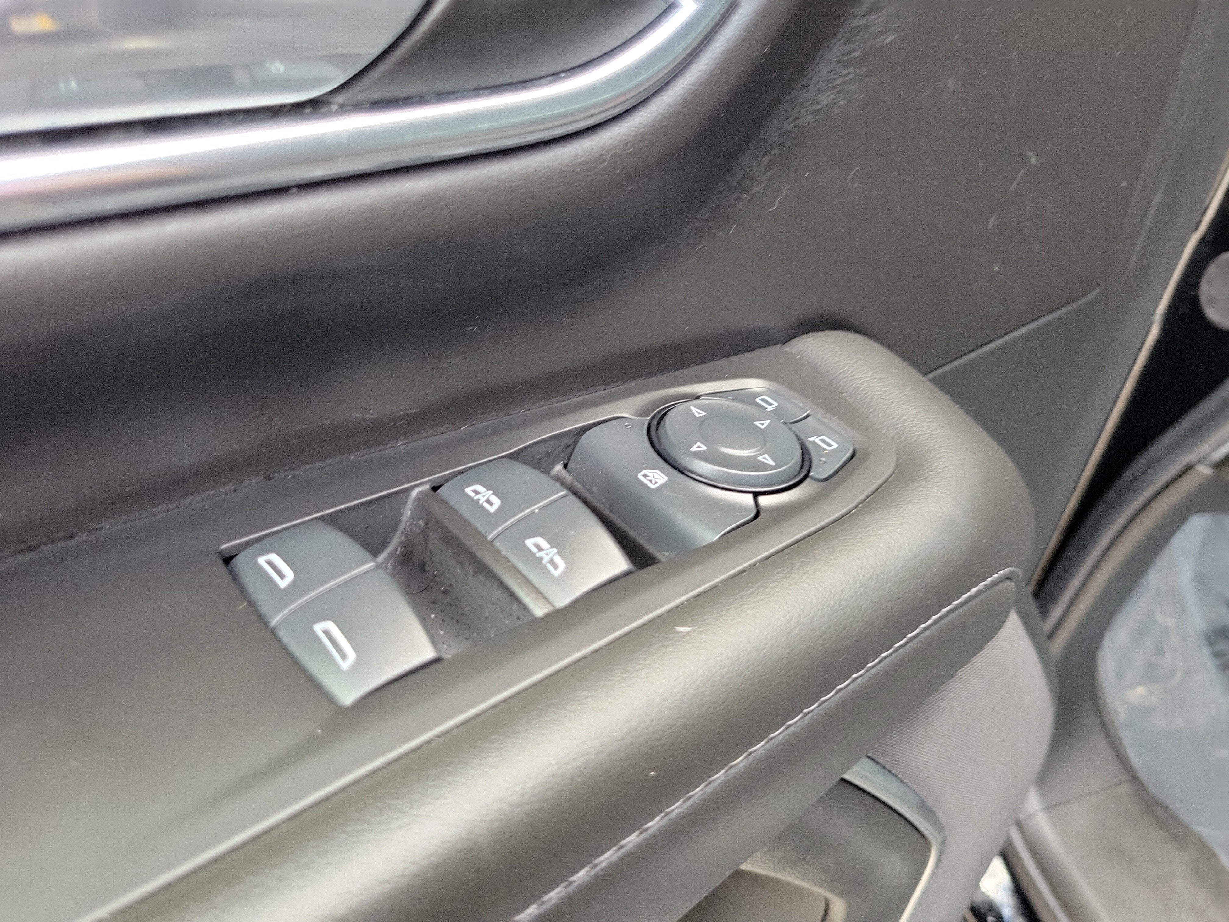 2024 Chevrolet Suburban LS