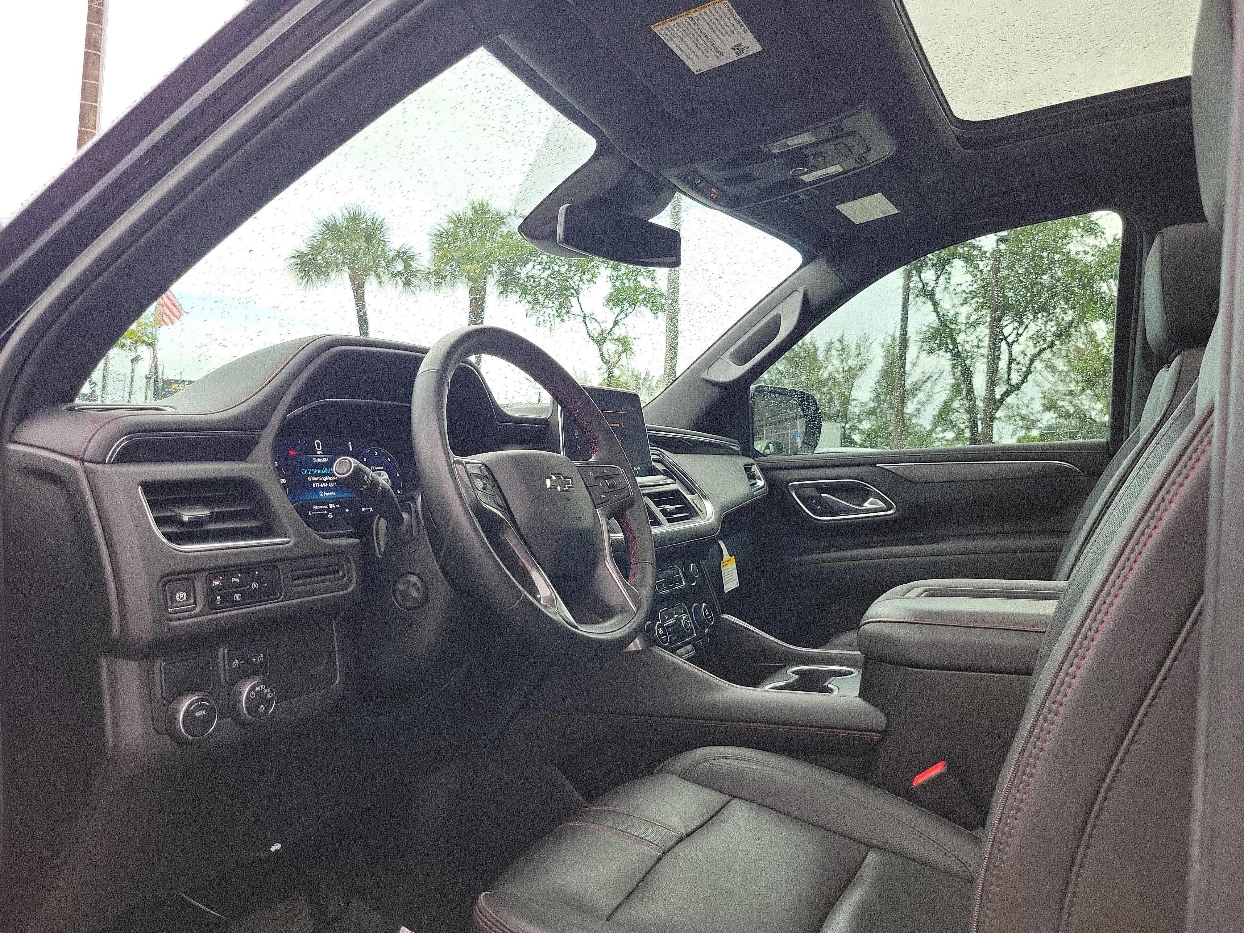 2024 Chevrolet Suburban RST