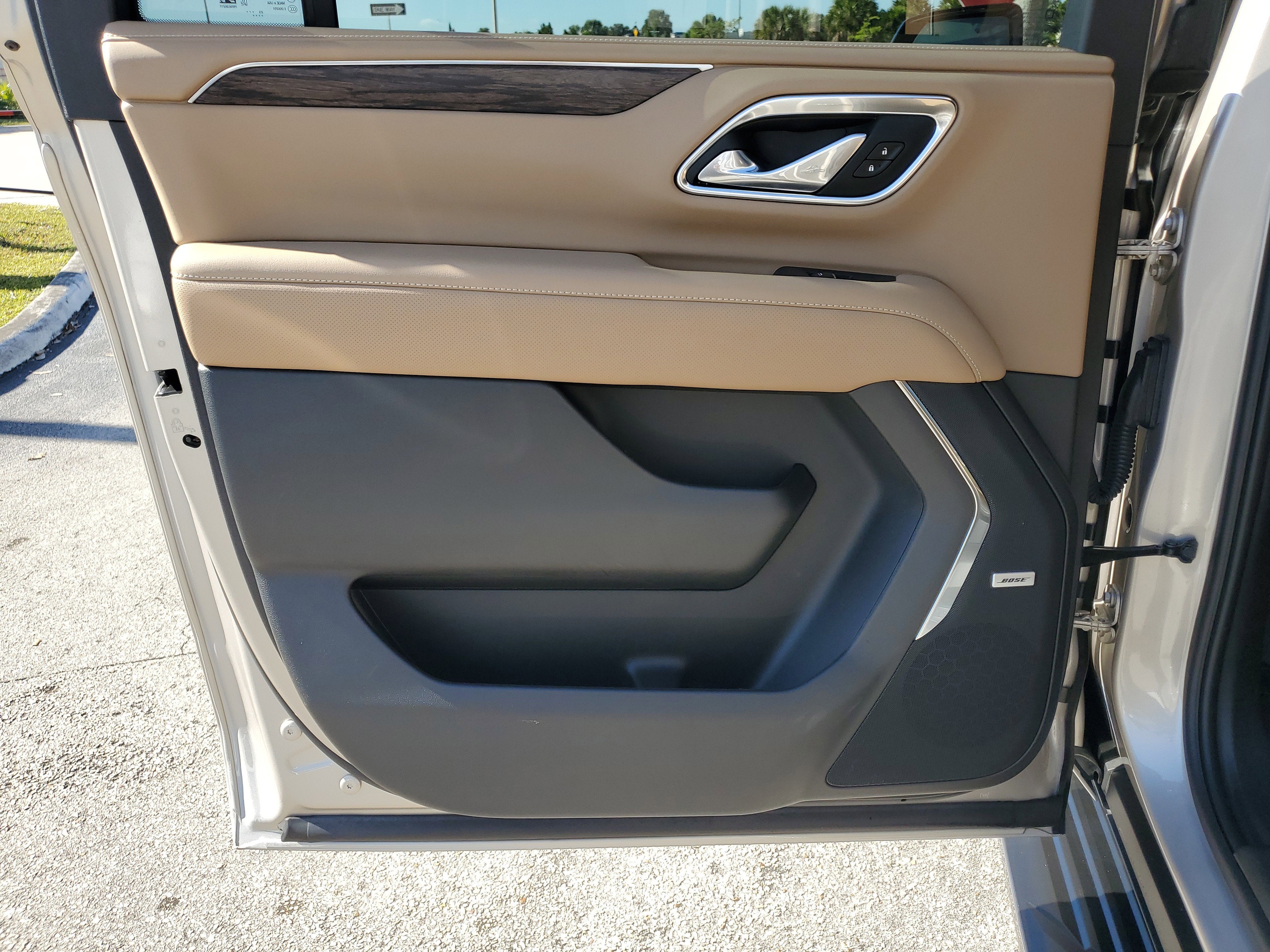 2024 Chevrolet Suburban Premier