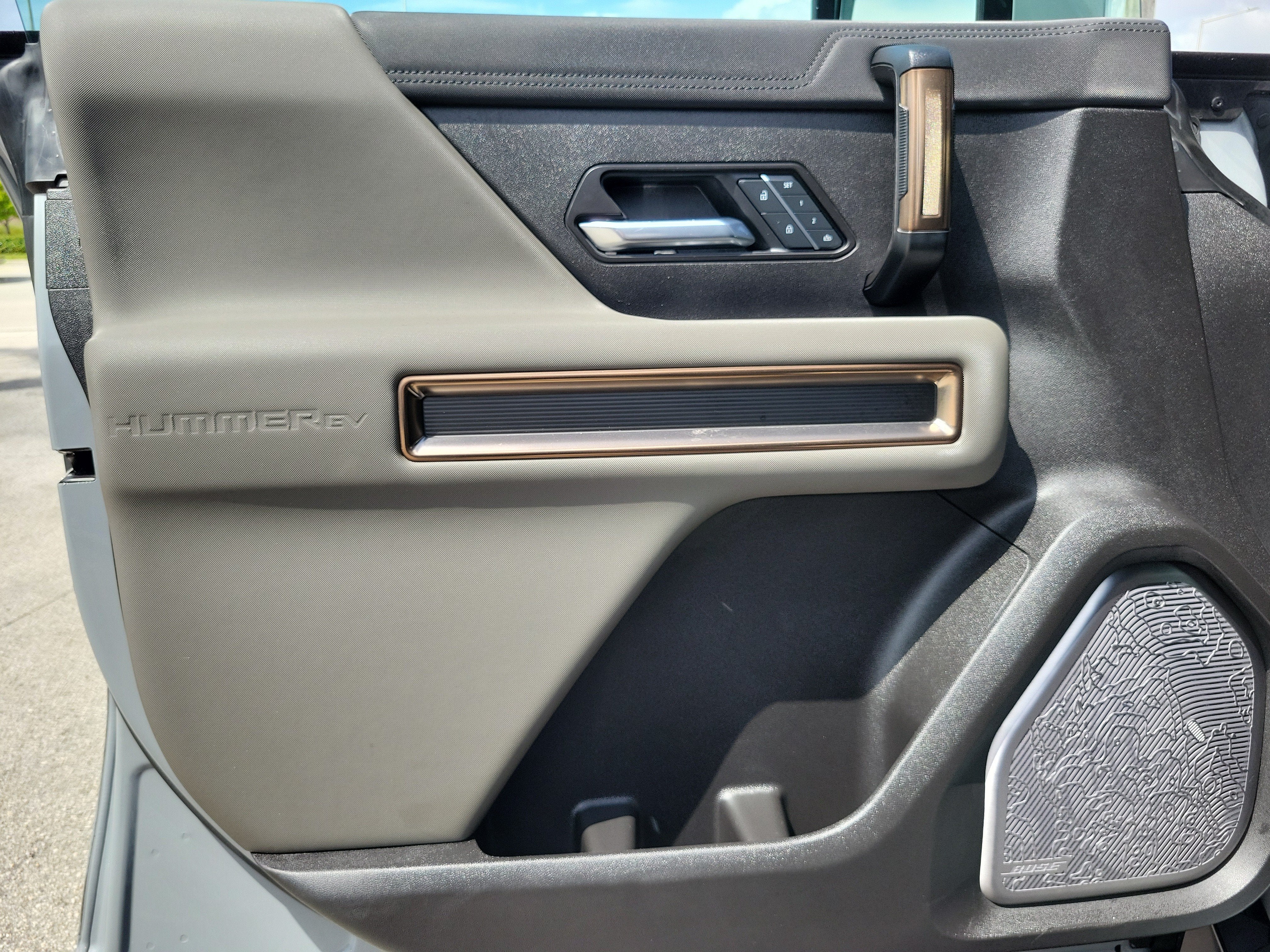 2025 GMC HUMMER EV Pickup 2X