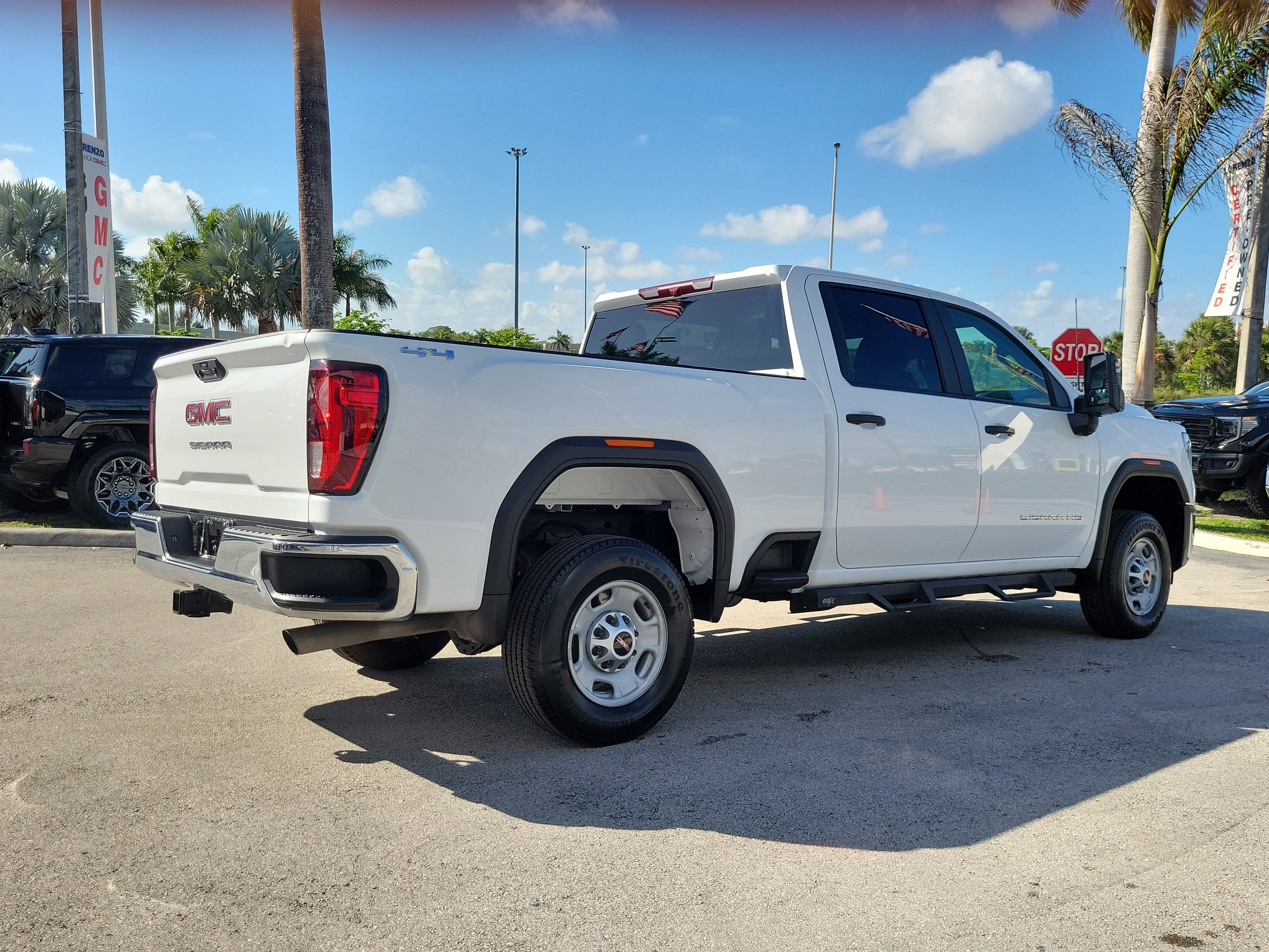 2024 GMC Sierra 2500 HD Pro