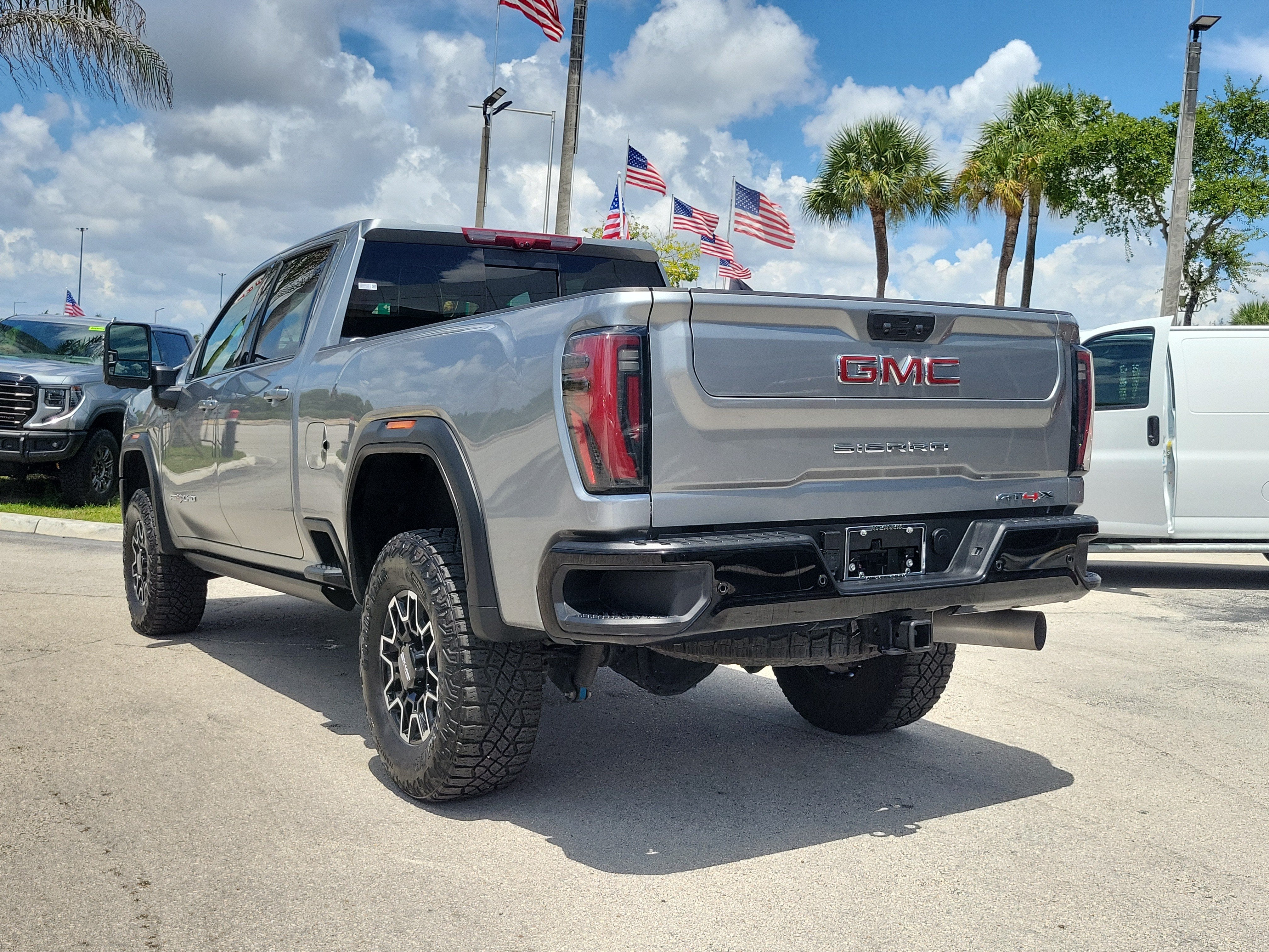 2025 GMC Sierra 2500 HD AT4X