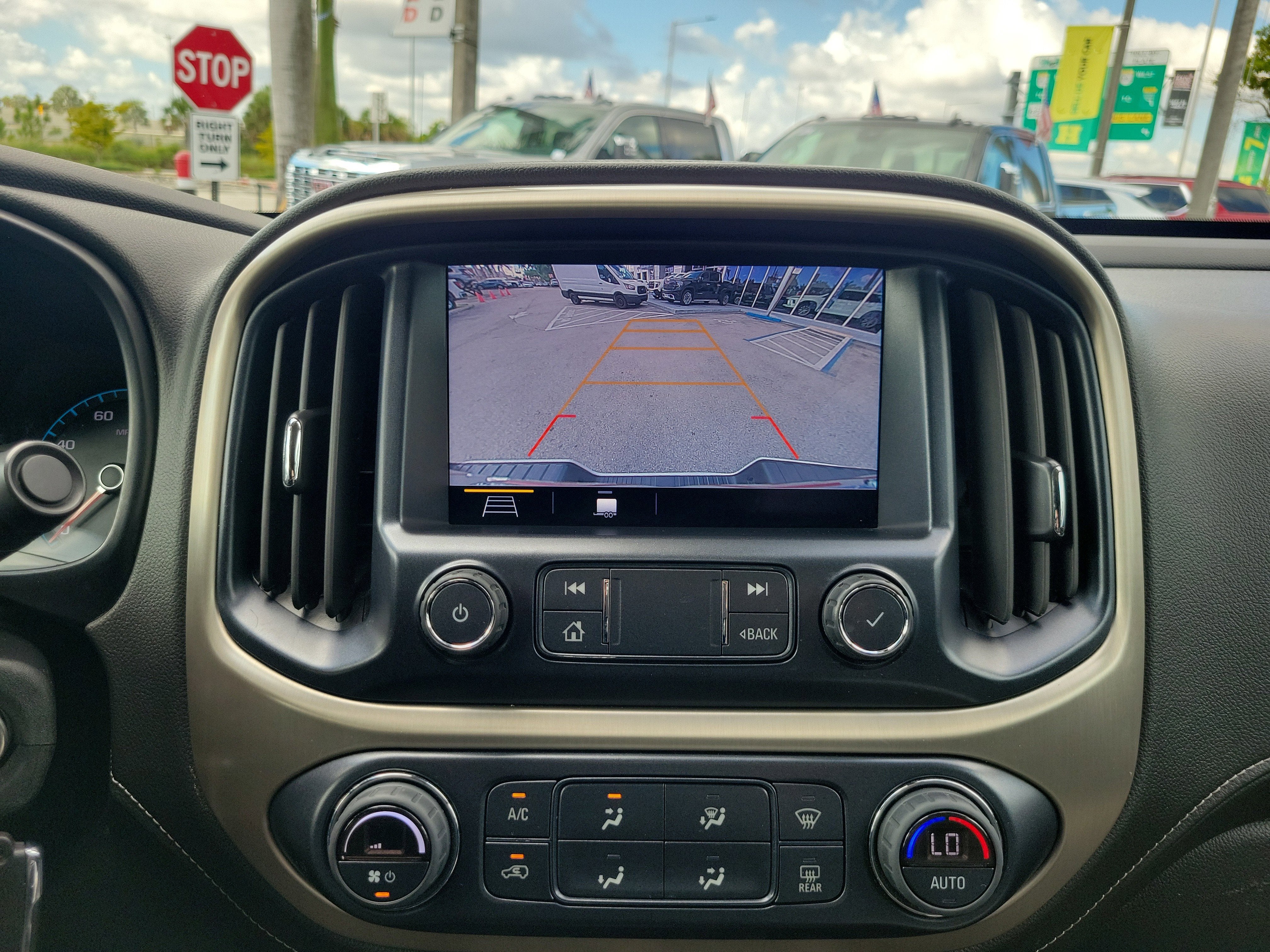 2022 GMC Canyon Denali