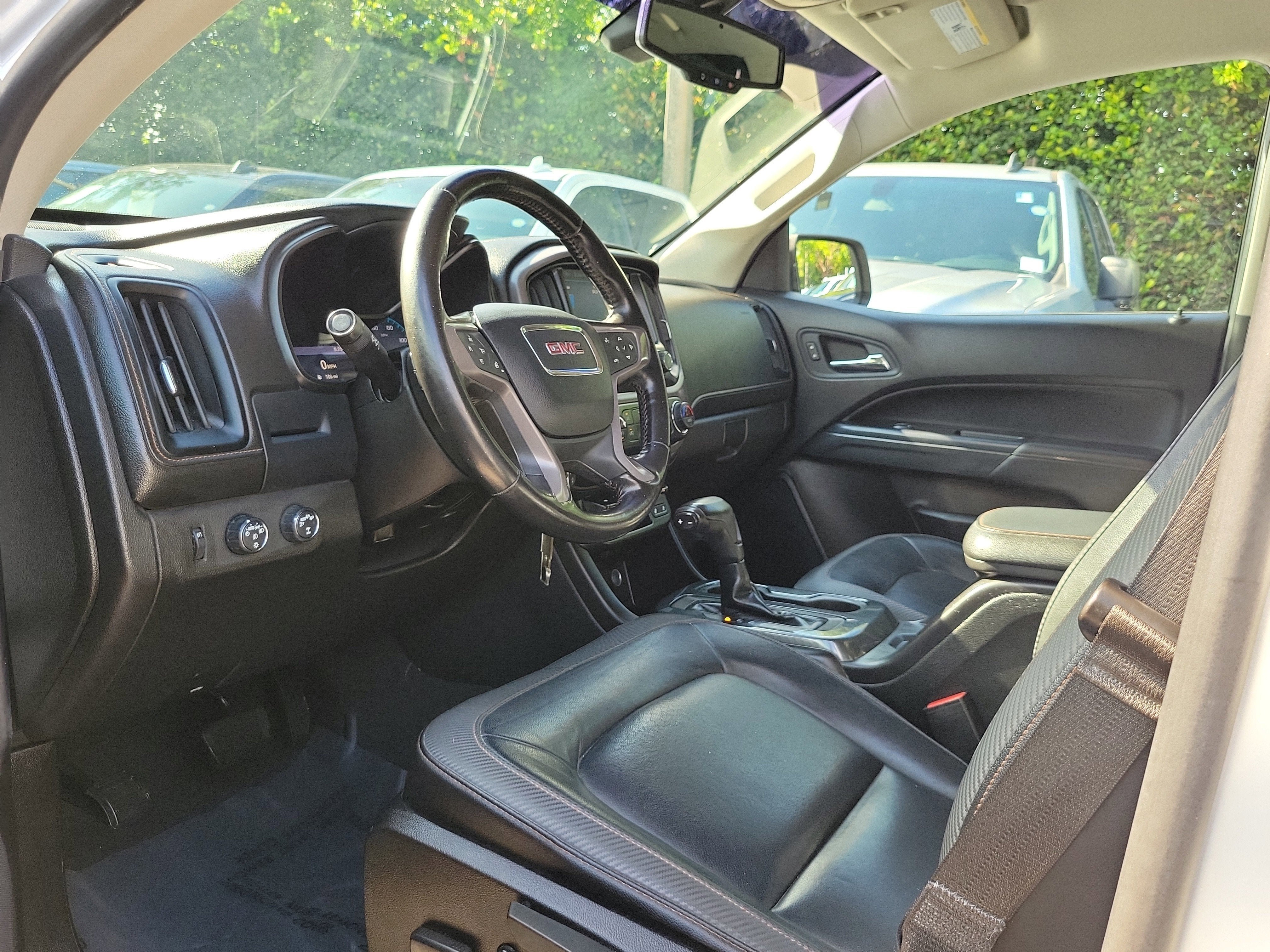 2021 GMC Canyon AT4 - Leather