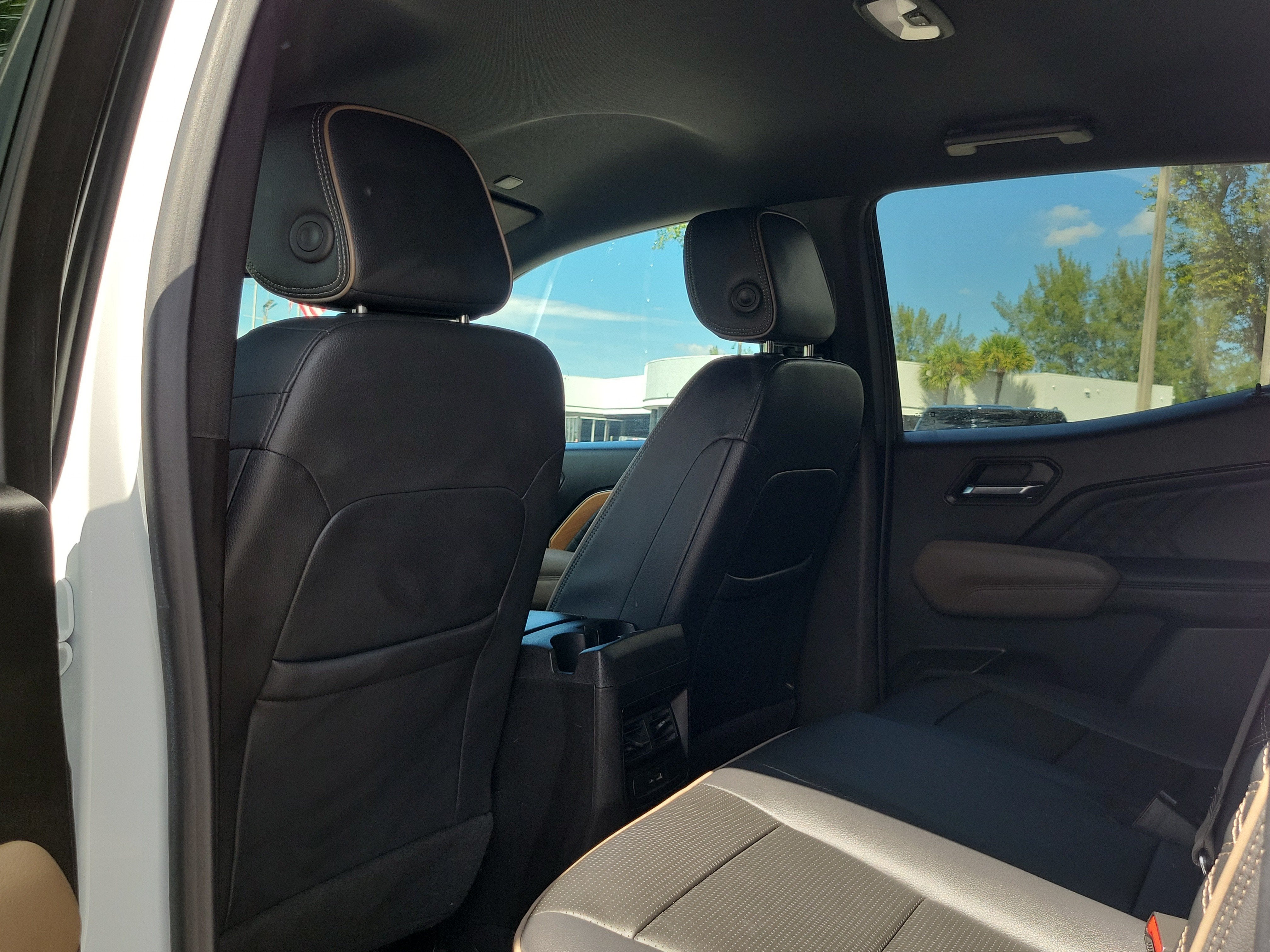 2024 GMC Canyon Denali