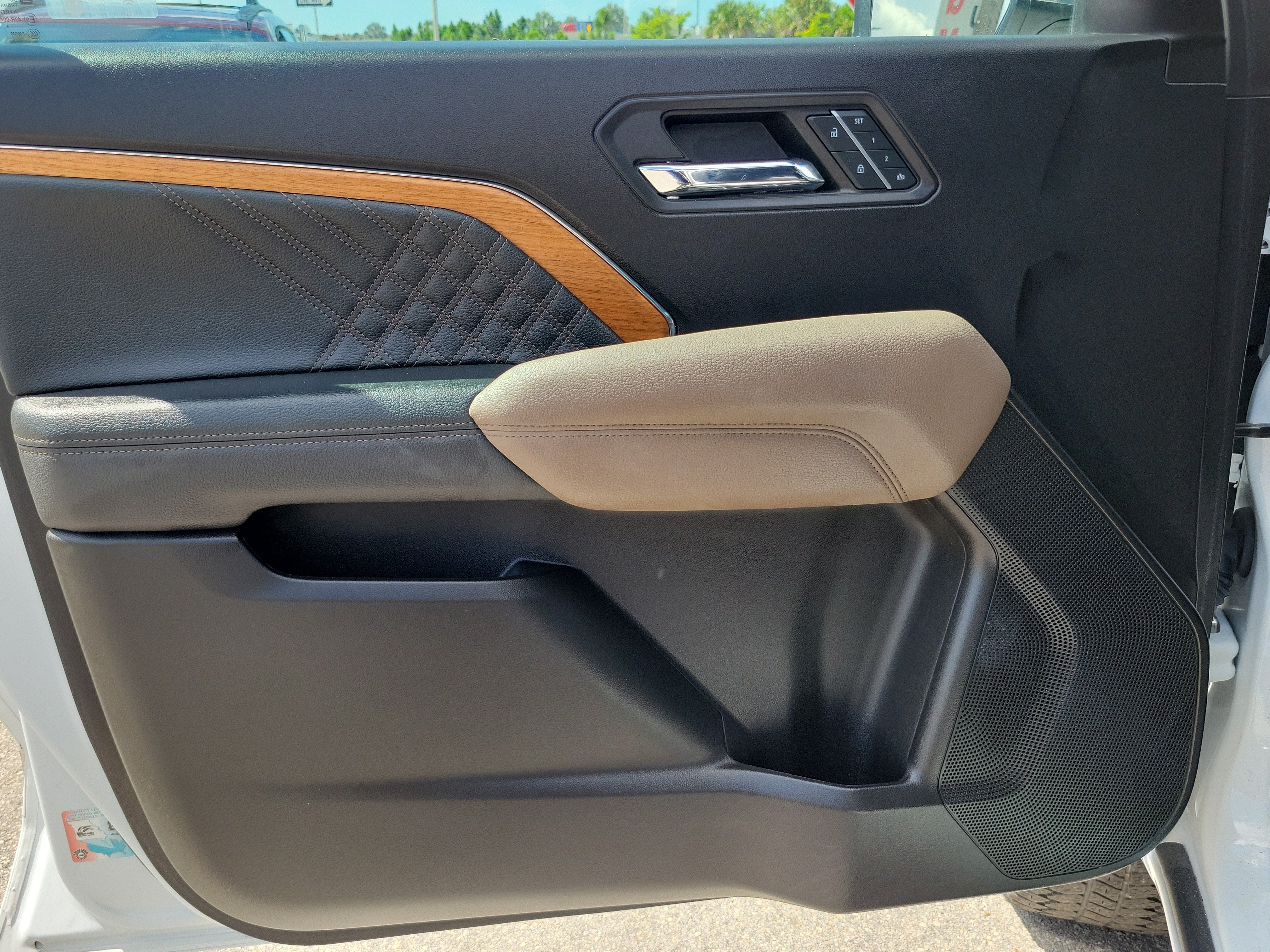 2024 GMC Canyon Denali