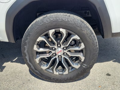 2024 GMC Canyon Denali