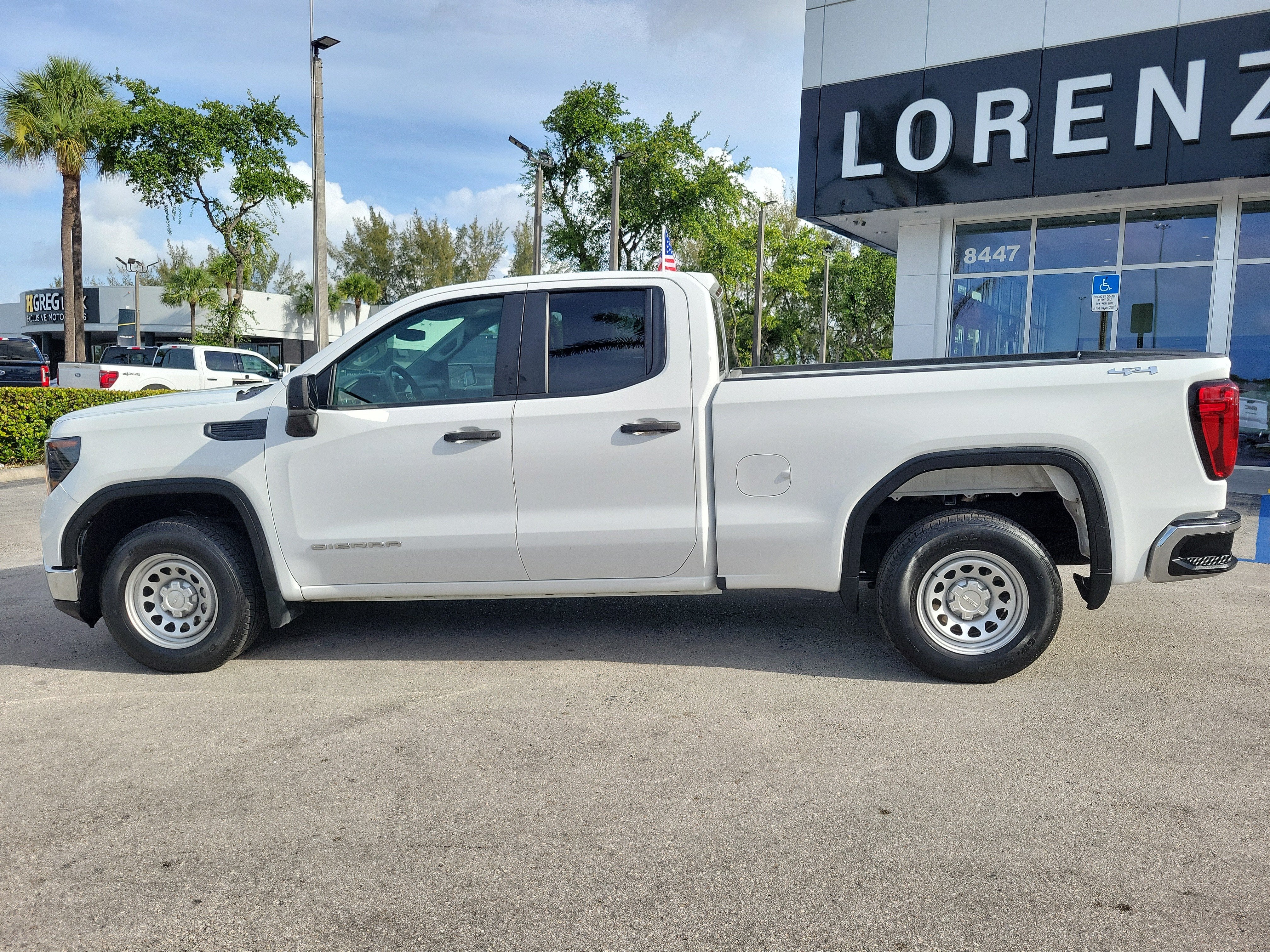 2023 GMC Sierra 1500 Pro