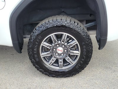 2025 GMC Sierra 1500 AT4