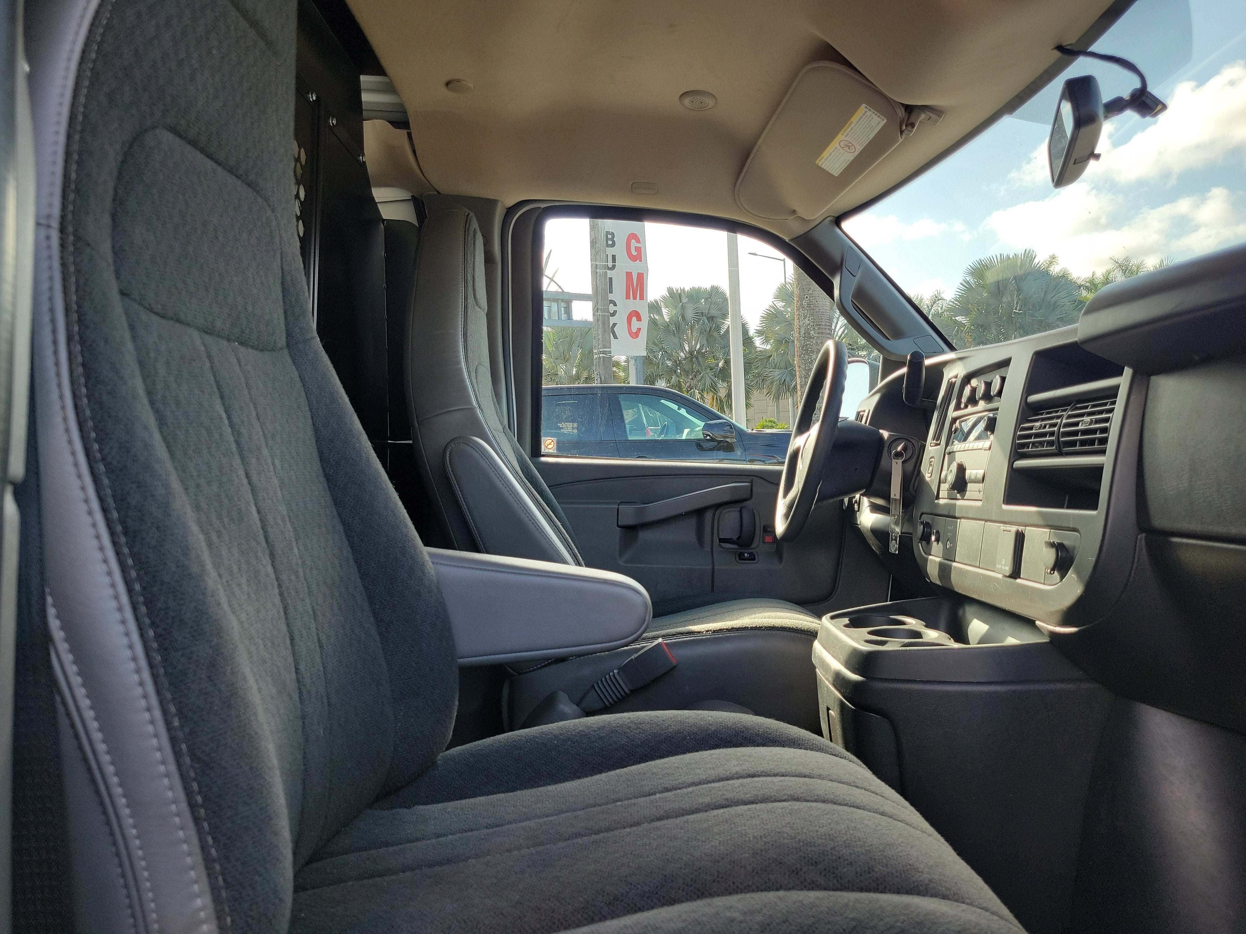 2024 GMC Savana Cargo 2500 Work Van