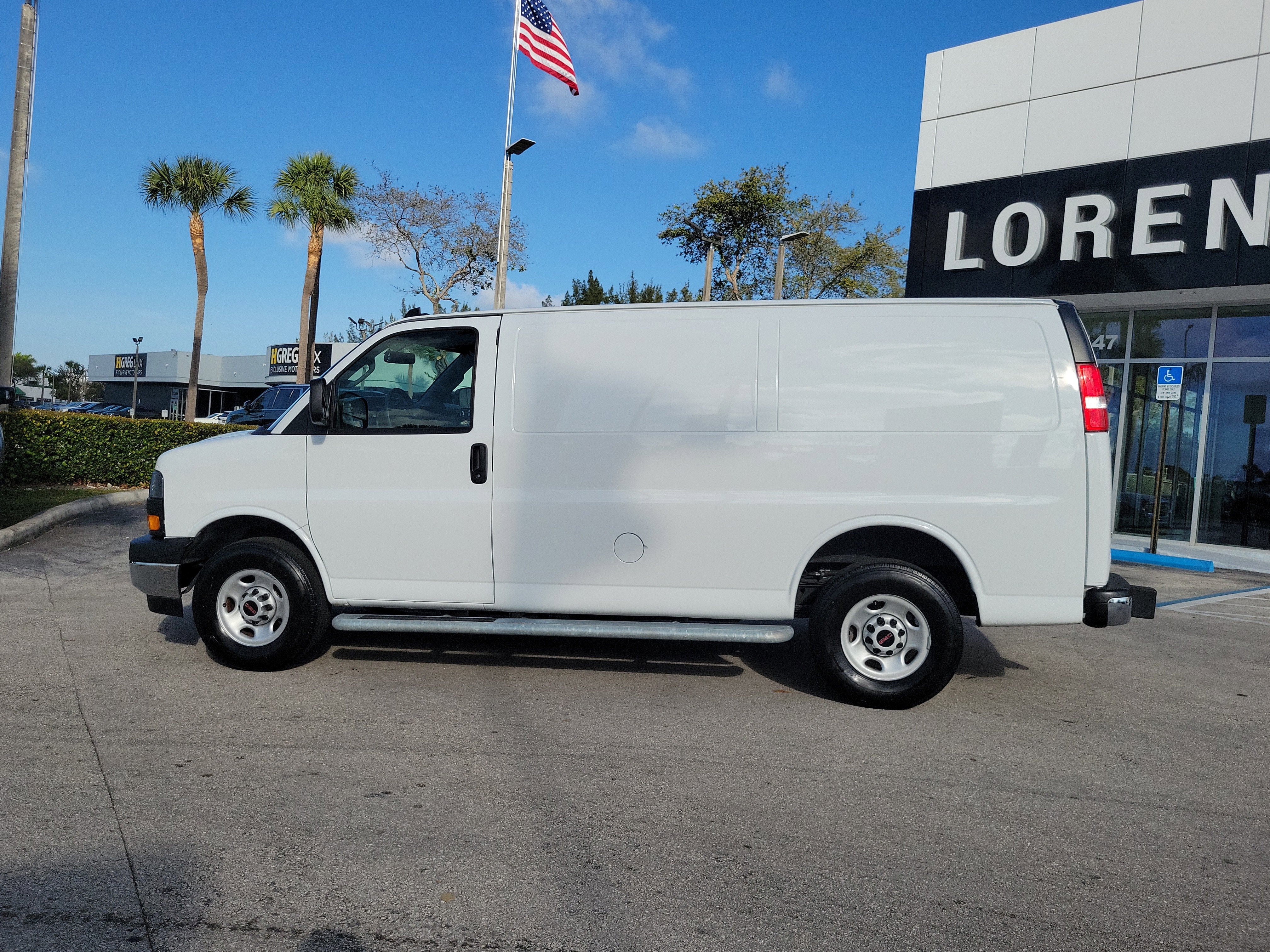 2024 GMC Savana Cargo 2500 Work Van