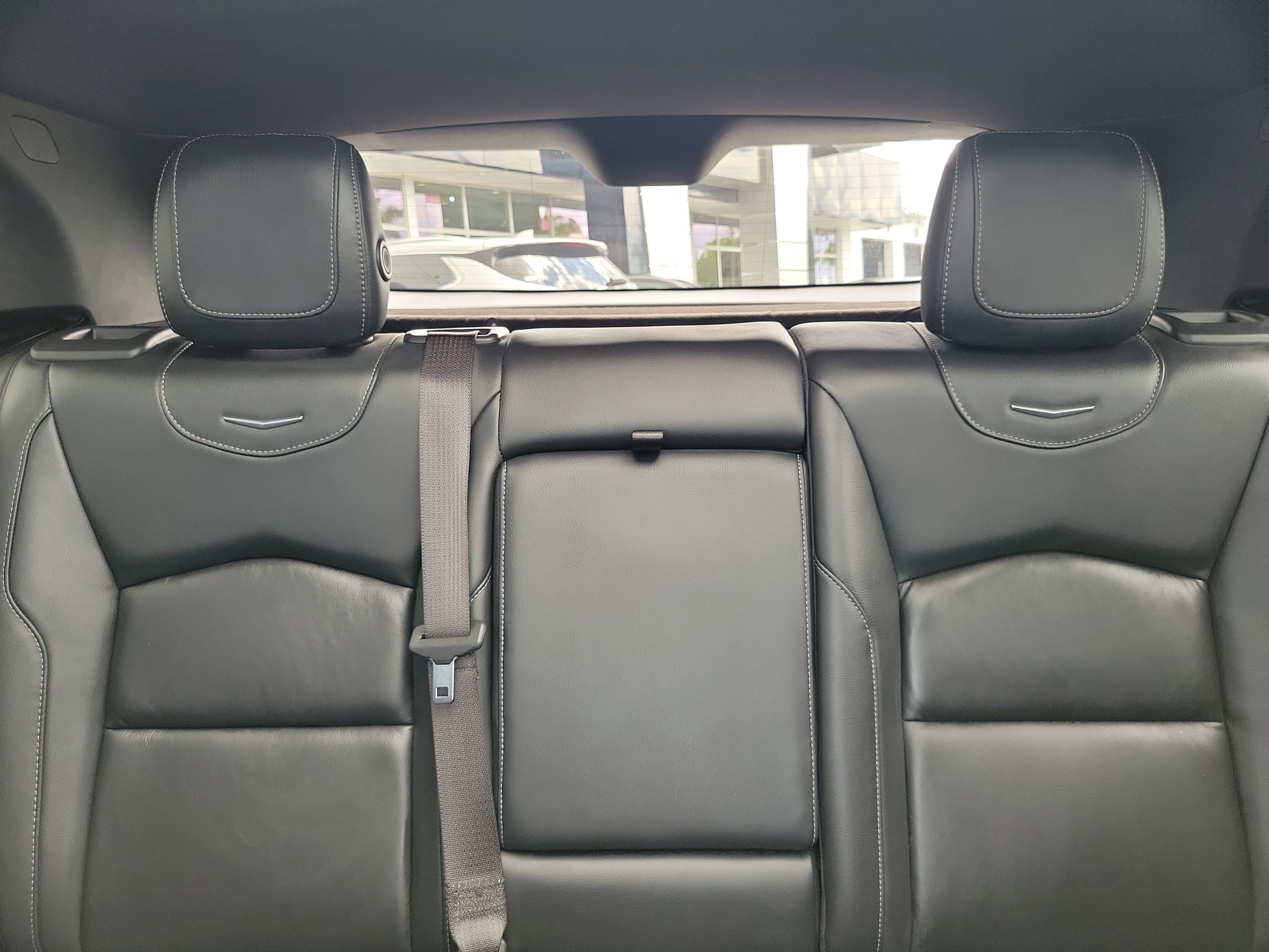 2023 Cadillac XT4 FWD Premium Luxury